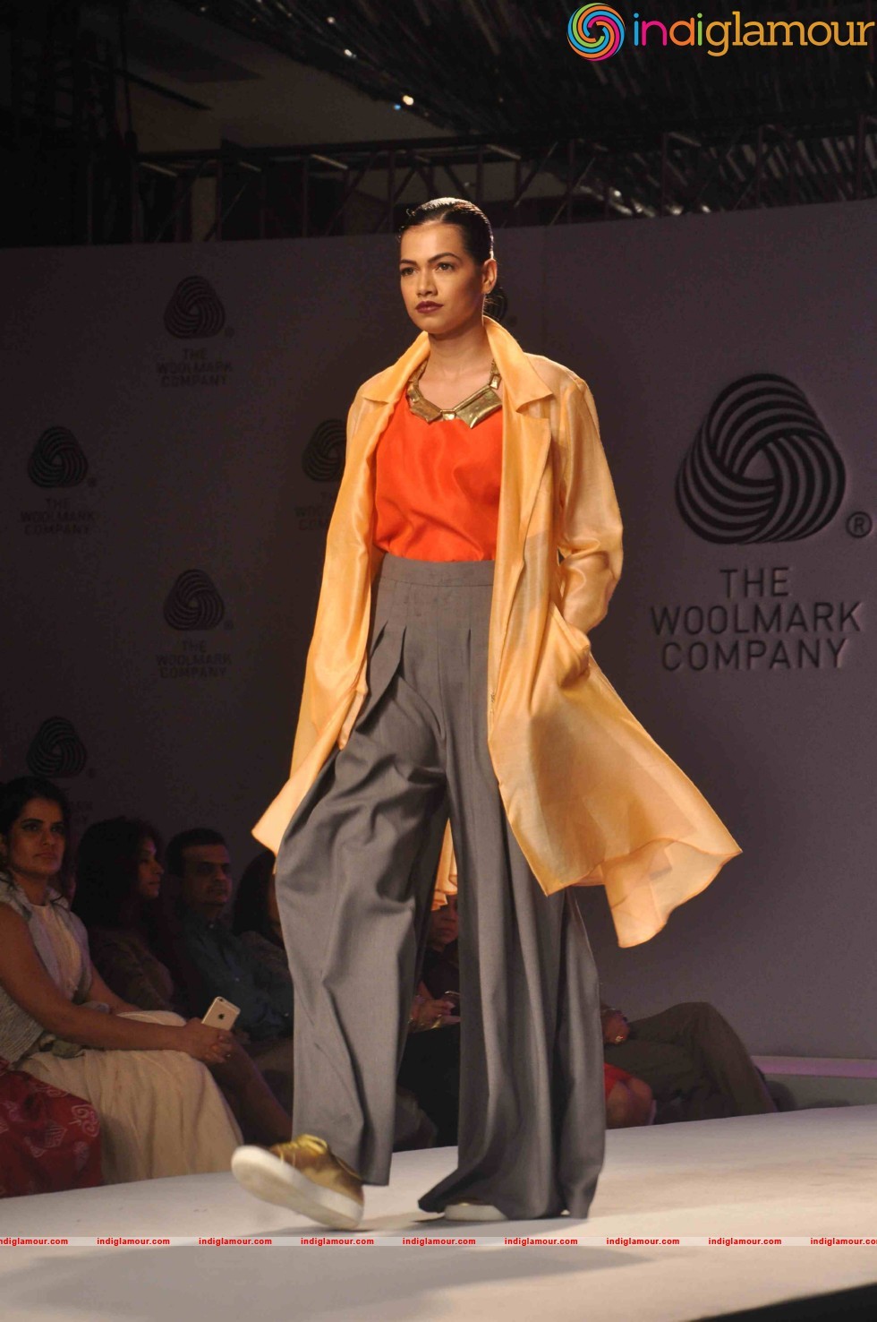 Vidyut Jamwal And Aditi Rao Hydari Walk The Ramp For The Woolmark Show Event hd photo