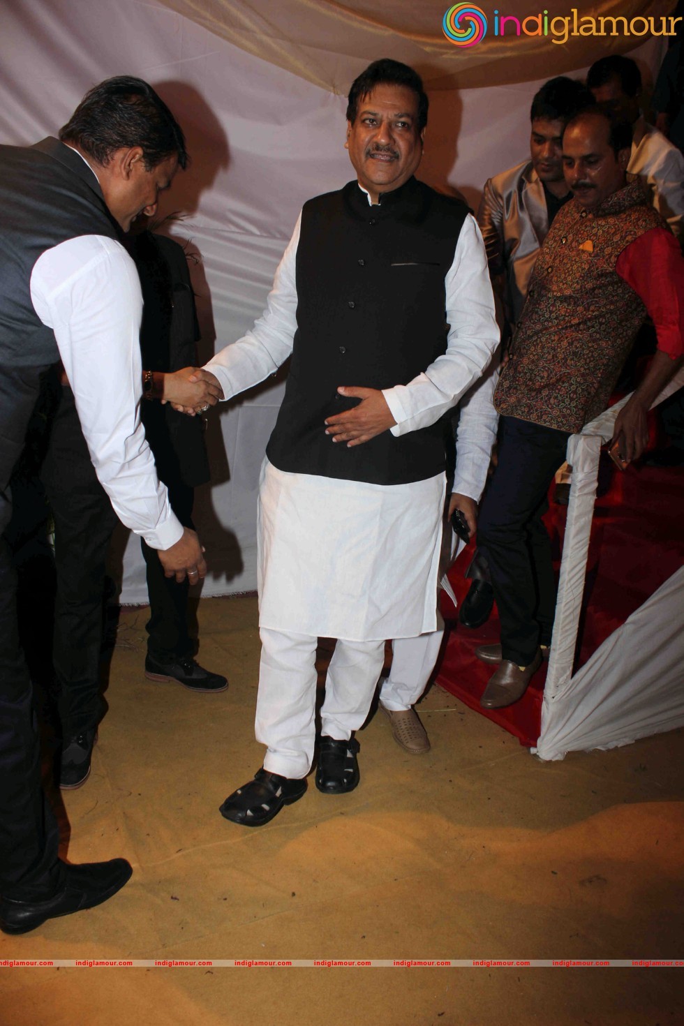 Wedding Reception Of Congress Party MLA Naseem Khan S Son Aamir Khan Event hd photo