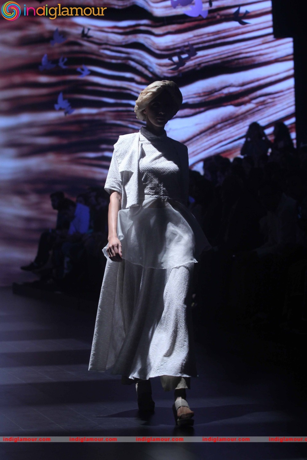 LFW Day 1 Show By Designer Aqdus Event hd photo