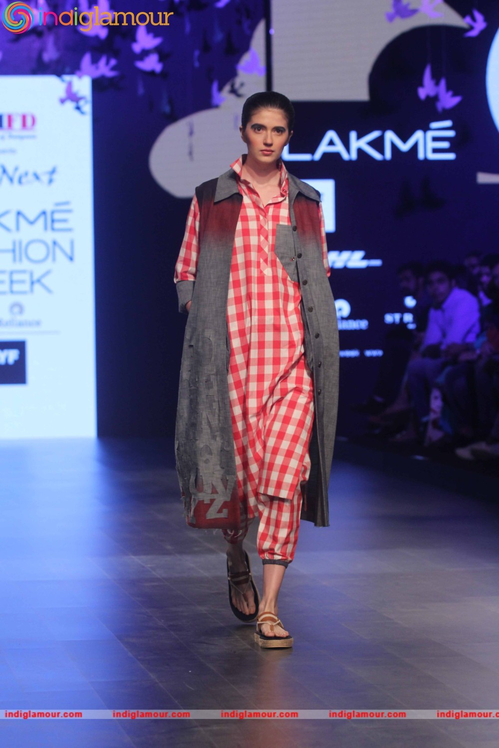 LFW Day 1 Show By Designer Naveen Event hd photo