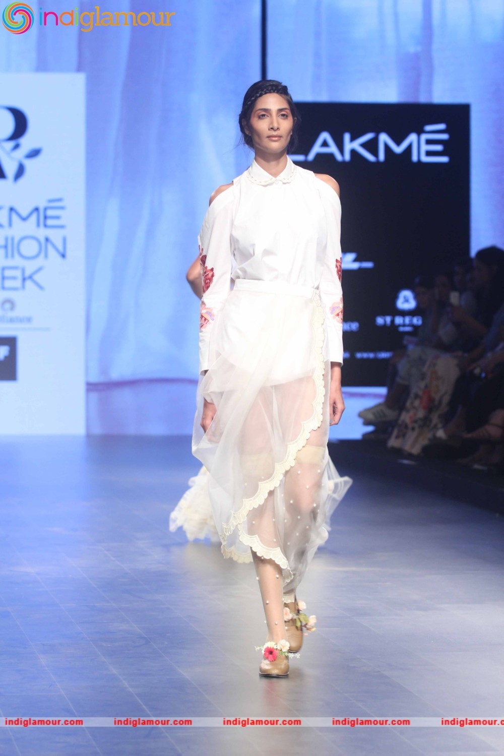 LFW Day 1 Show Design By Archana Rao Event hd photo
