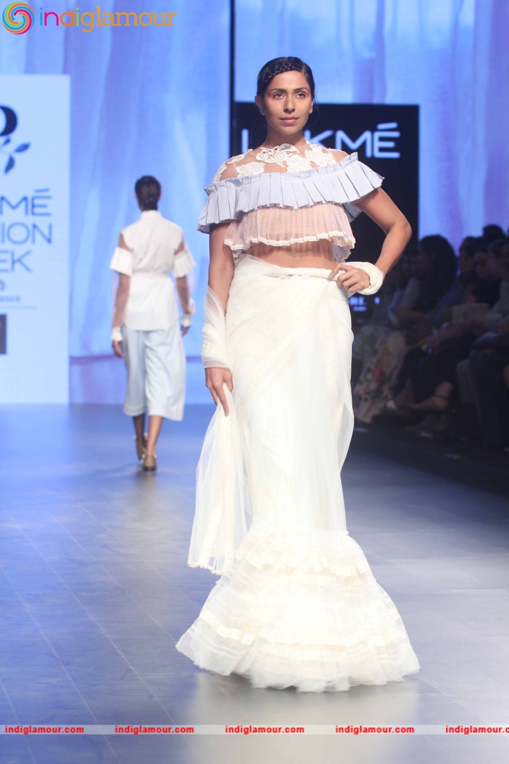 LFW Day 1 Show Design By Archana Rao Event hd photo