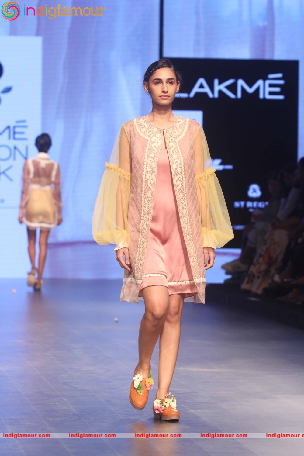 LFW Day 1 Show Design By Archana Rao Event hd photo