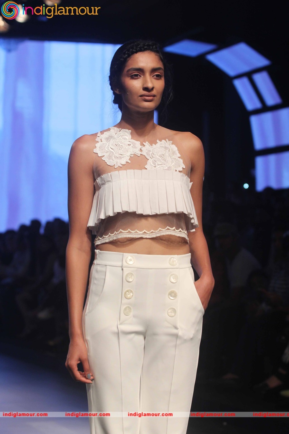 LFW Day 1 Show Design By Archana Rao Event hd photo