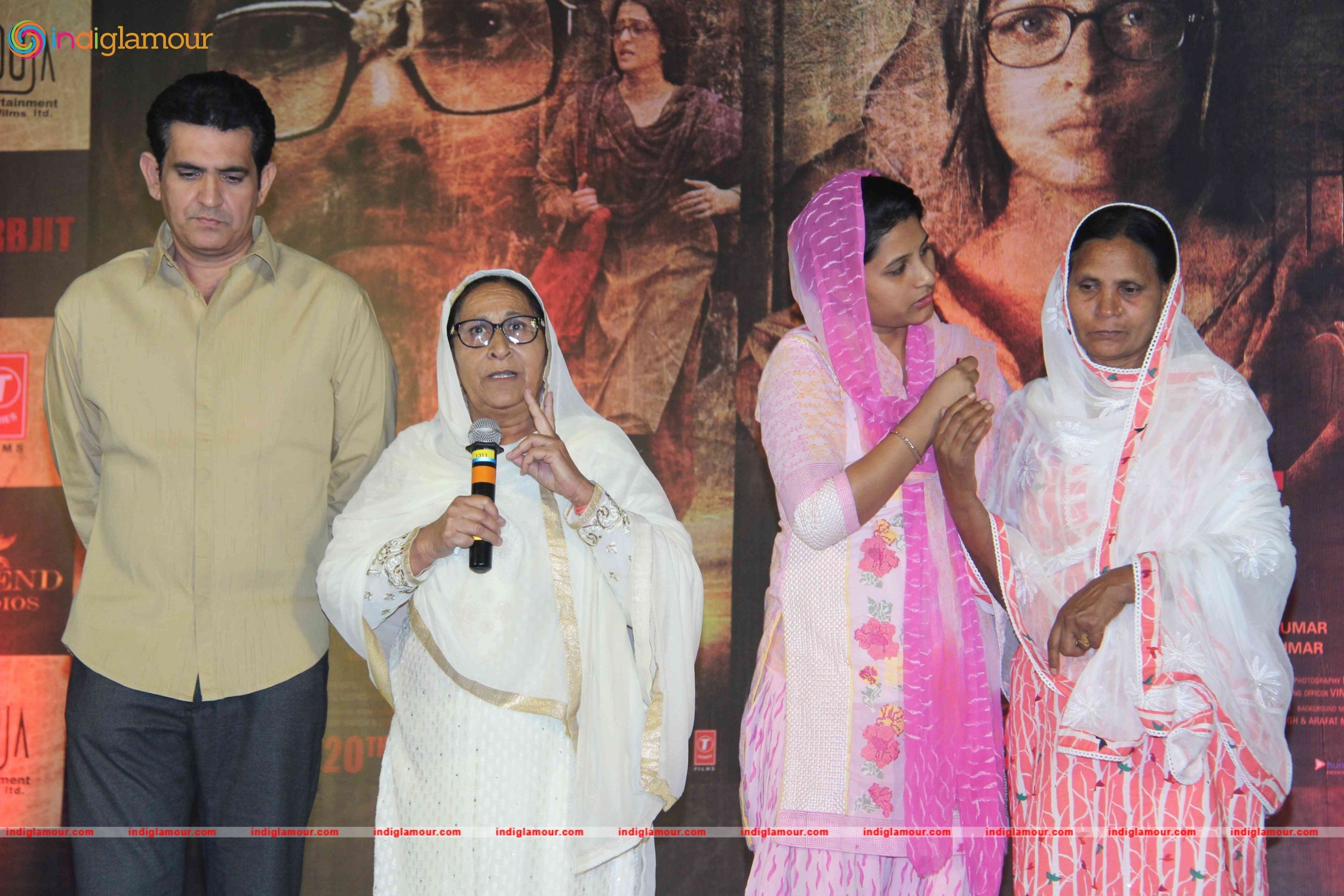 Cast of Film Sarabjit Pay Homage to Sarabjit Singh Event hd photo
