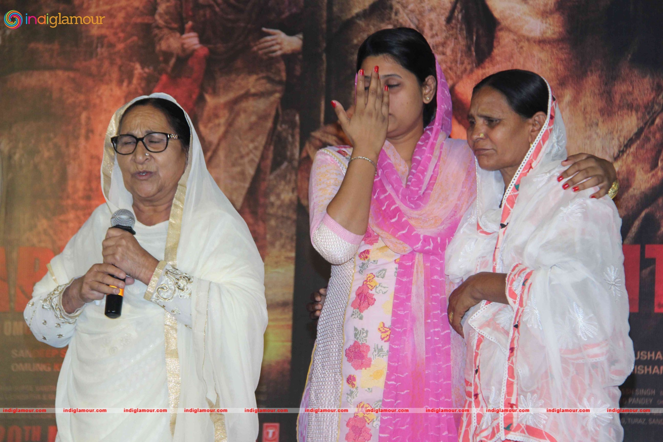 Cast of Film Sarabjit Pay Homage to Sarabjit Singh Event hd photo
