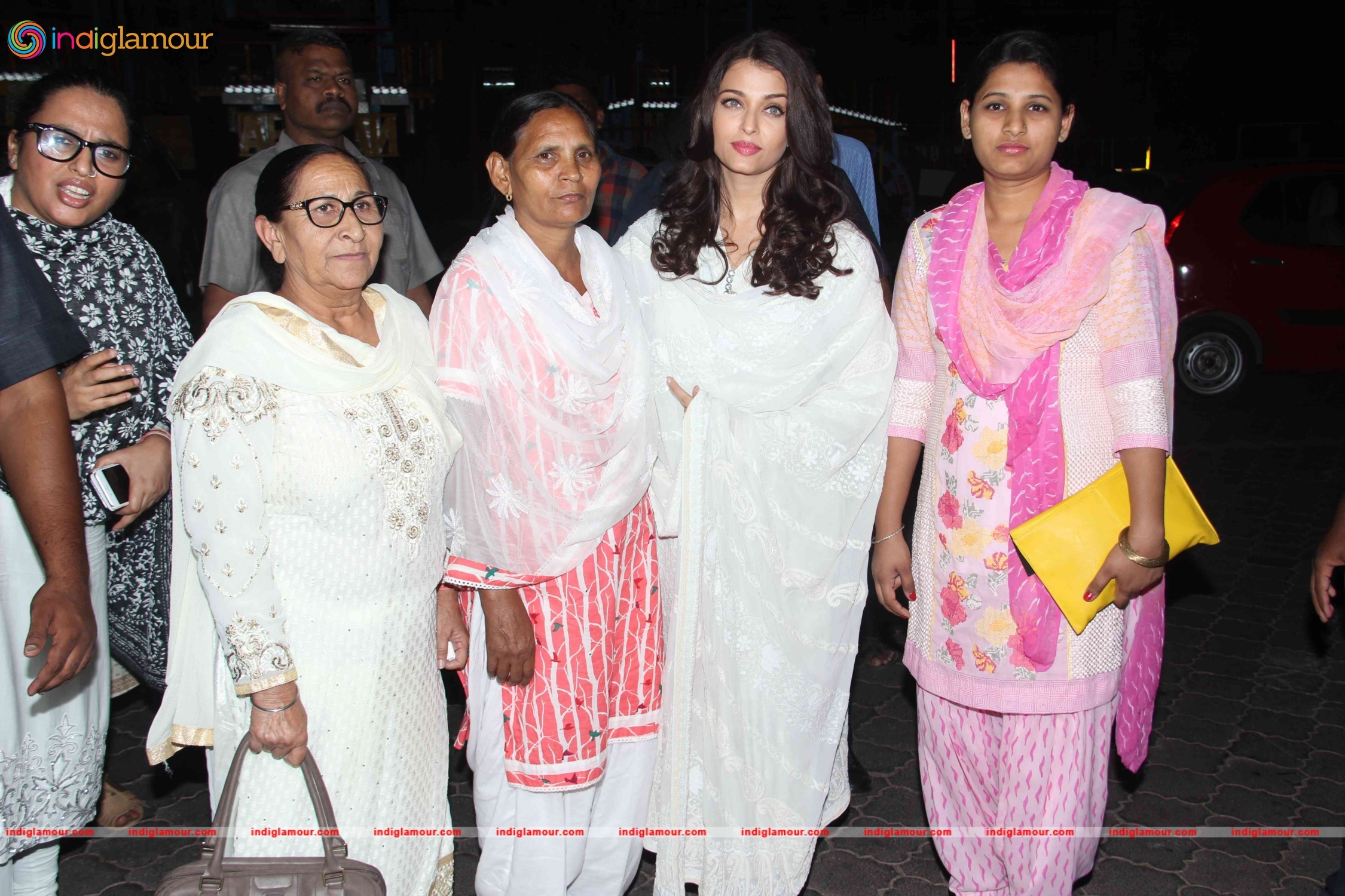 Cast of Film Sarabjit Pay Homage to Sarabjit Singh Event hd photo