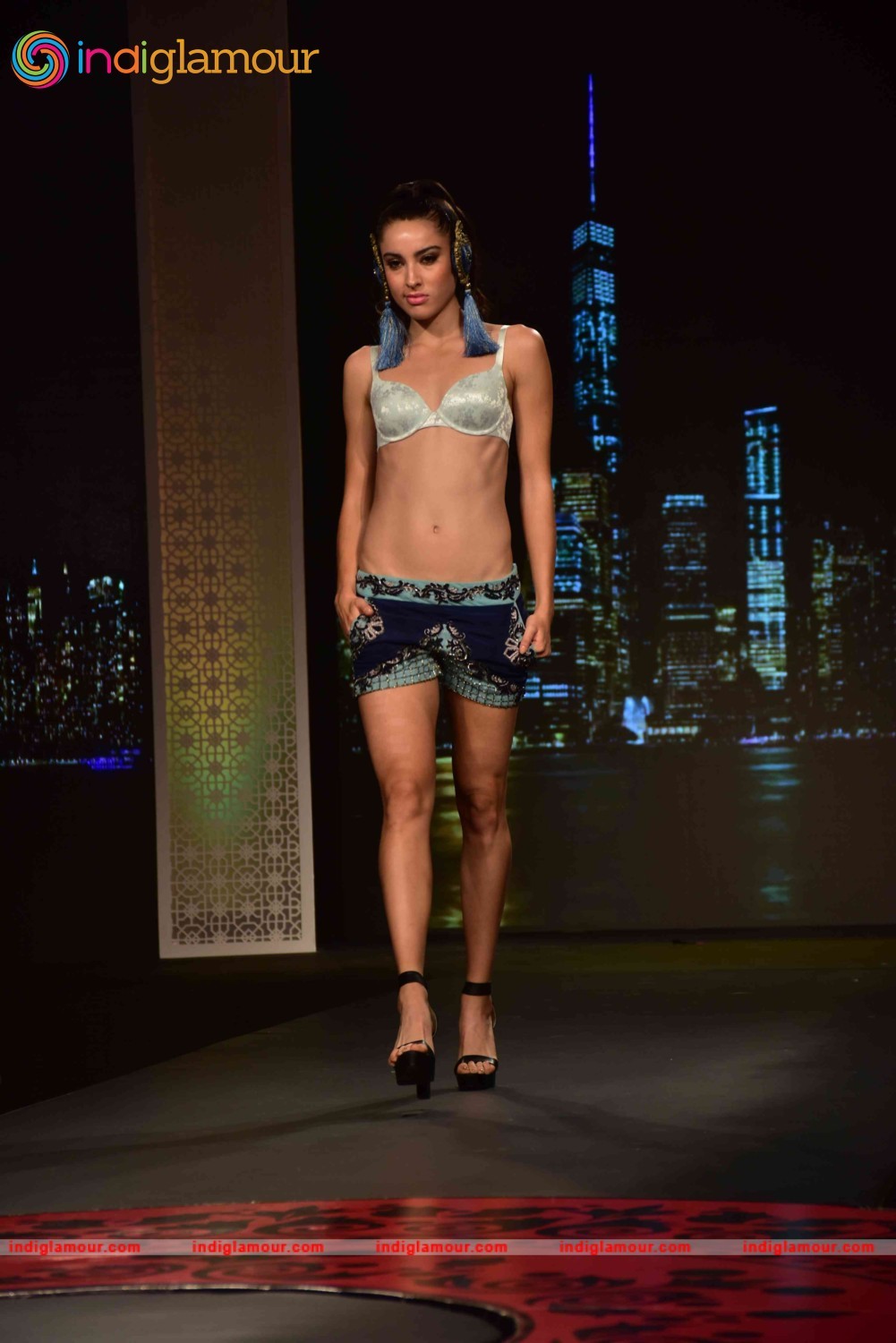 Triumph Launches Glam New 2016 Collection Event hd photo