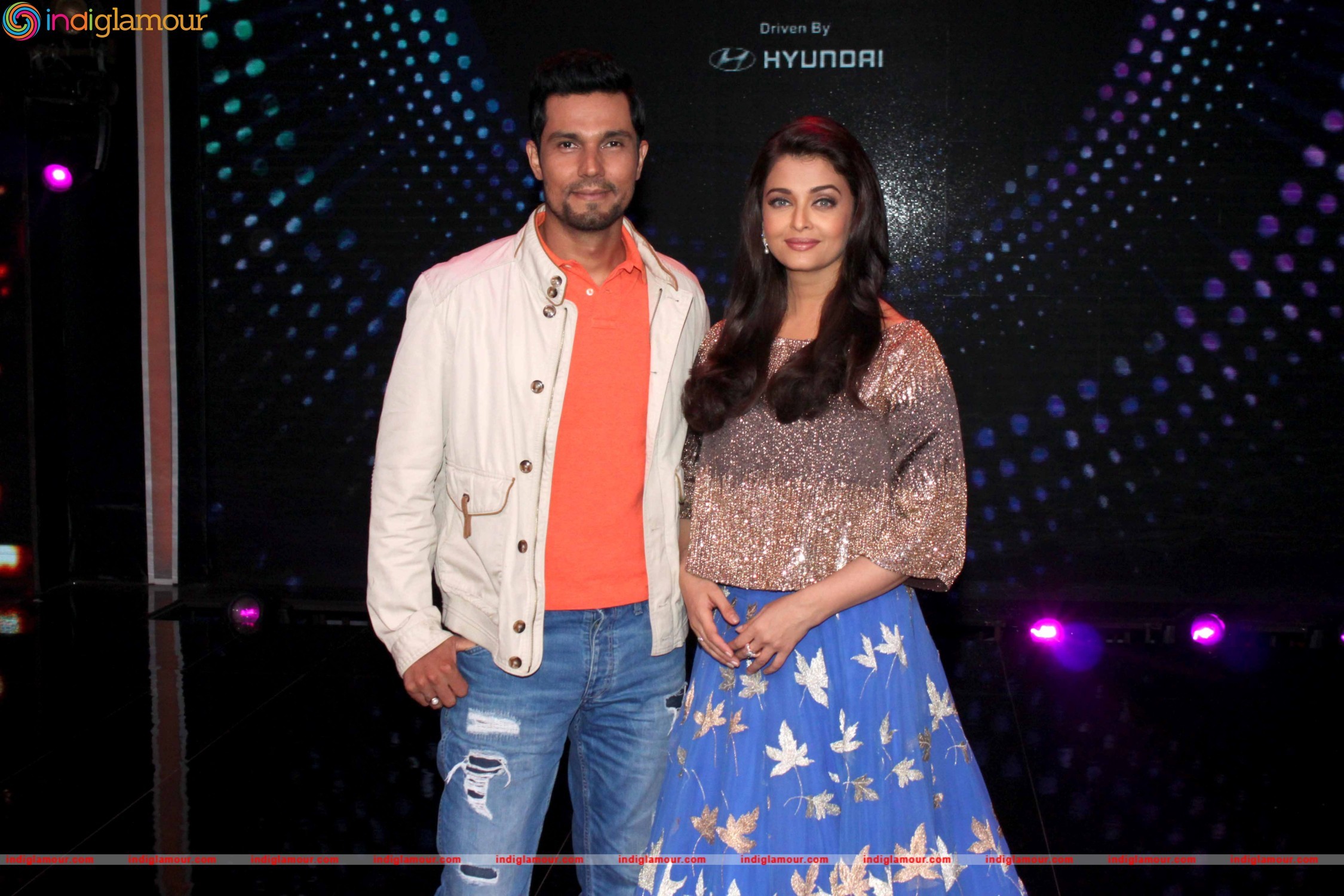 Promotion of Sarbjit On the Set of Sa Re Ga Ma Pa Event hd photo