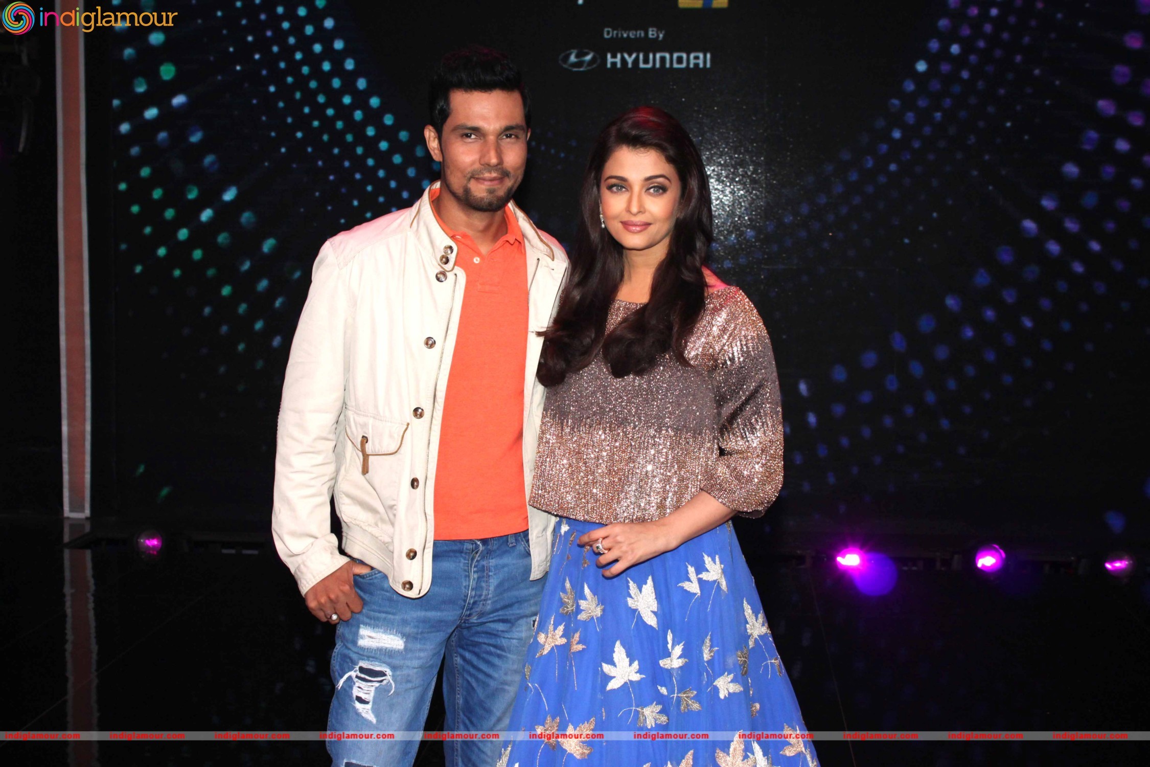 Promotion of Sarbjit On the Set of Sa Re Ga Ma Pa Event hd photo