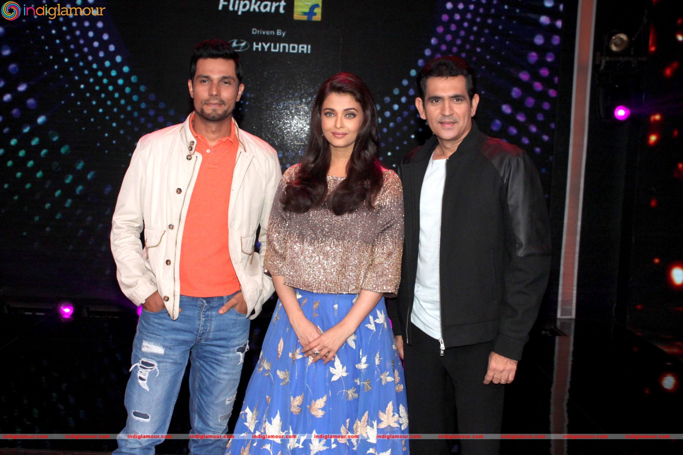 Promotion of Sarbjit On the Set of Sa Re Ga Ma Pa Event hd photo