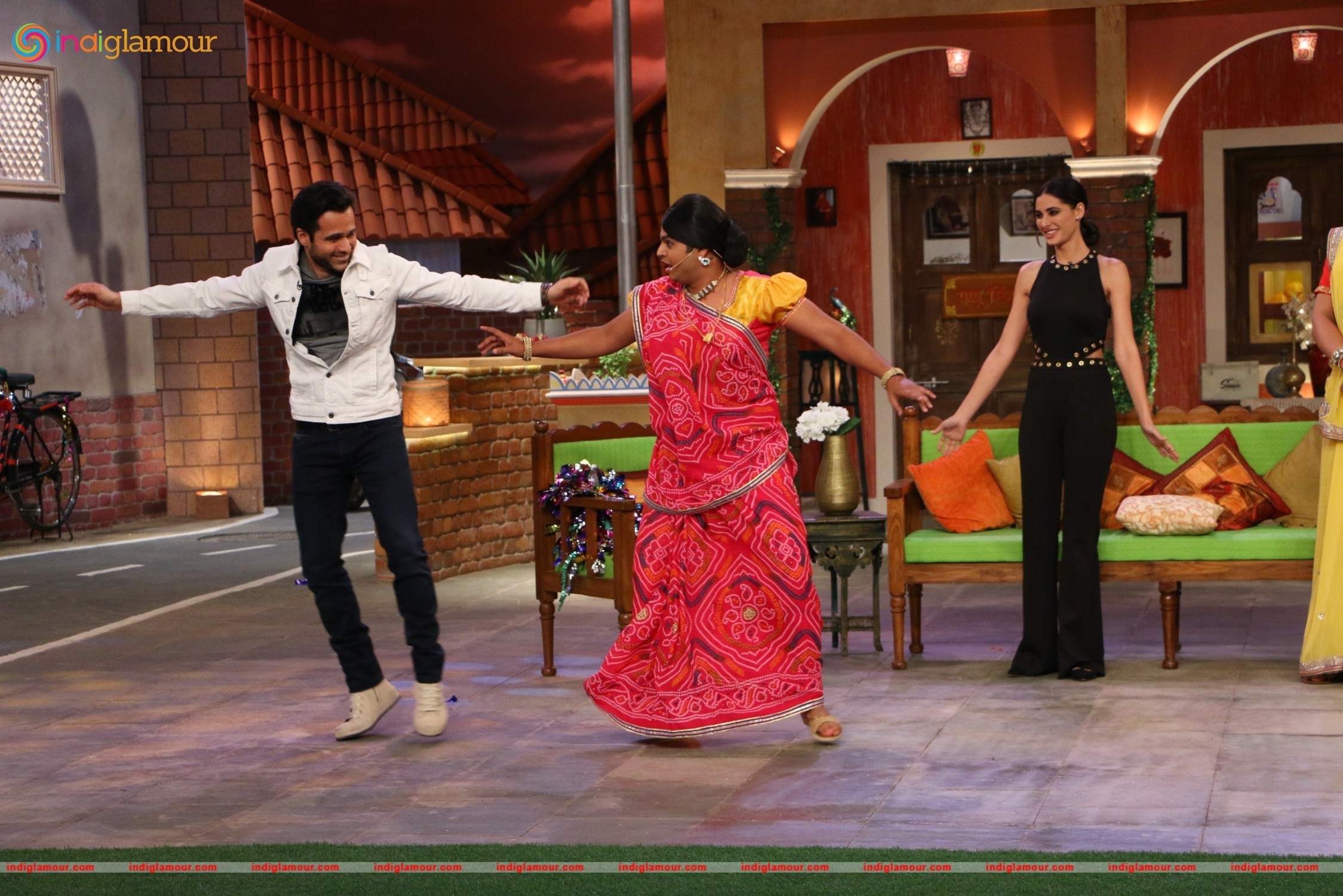 Promotion of Movie Azhar on the Sets of Comedy Nights Live Event hd photo