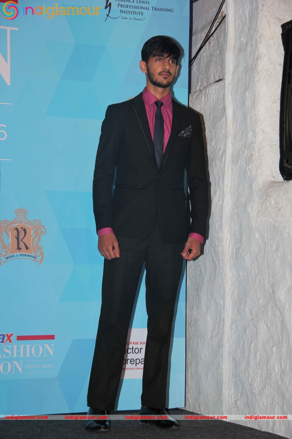 Grand Finale of Max Fashion Icon 2016 Event hd photo