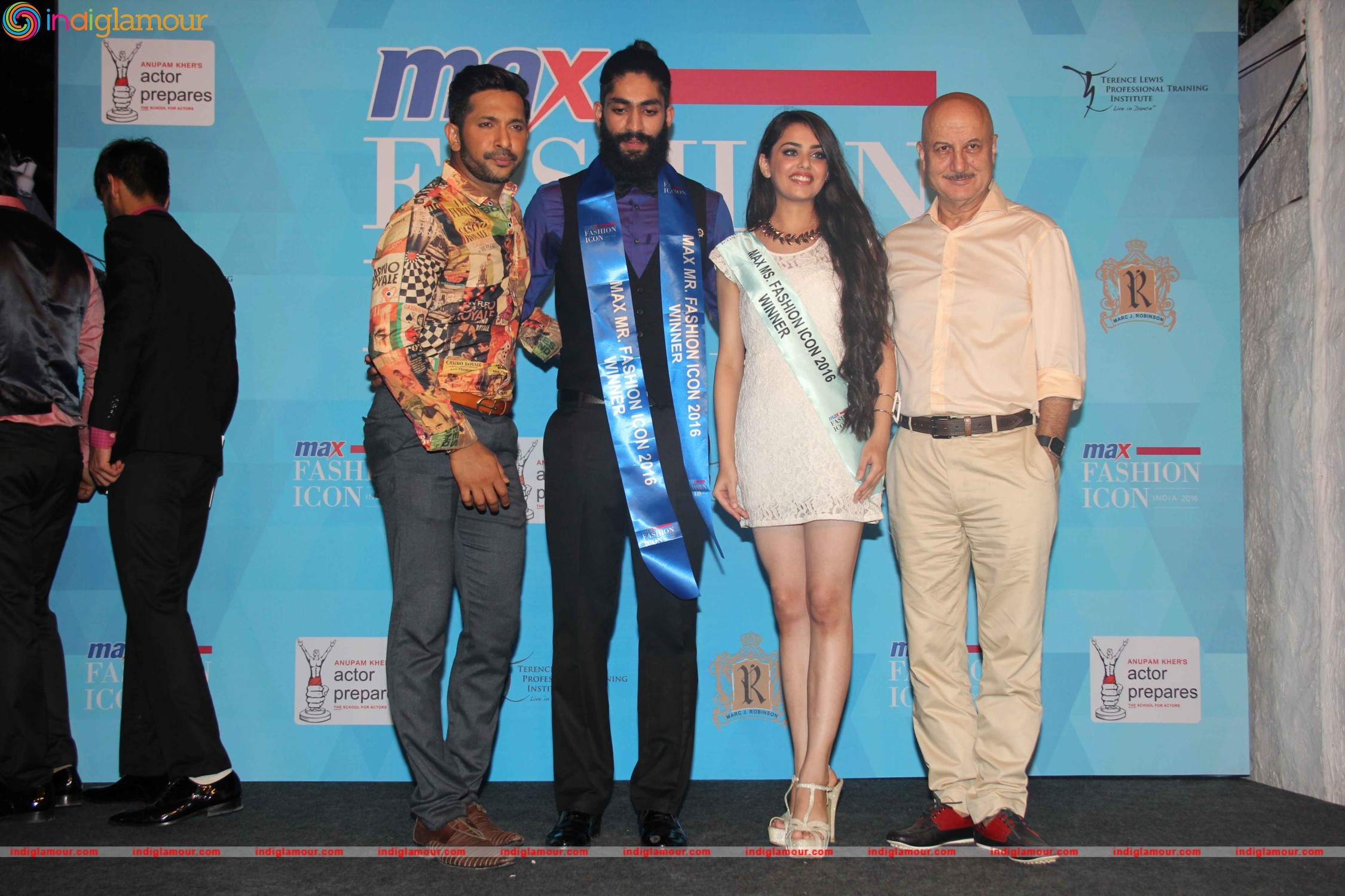 Grand Finale of Max Fashion Icon 2016 Event hd photo