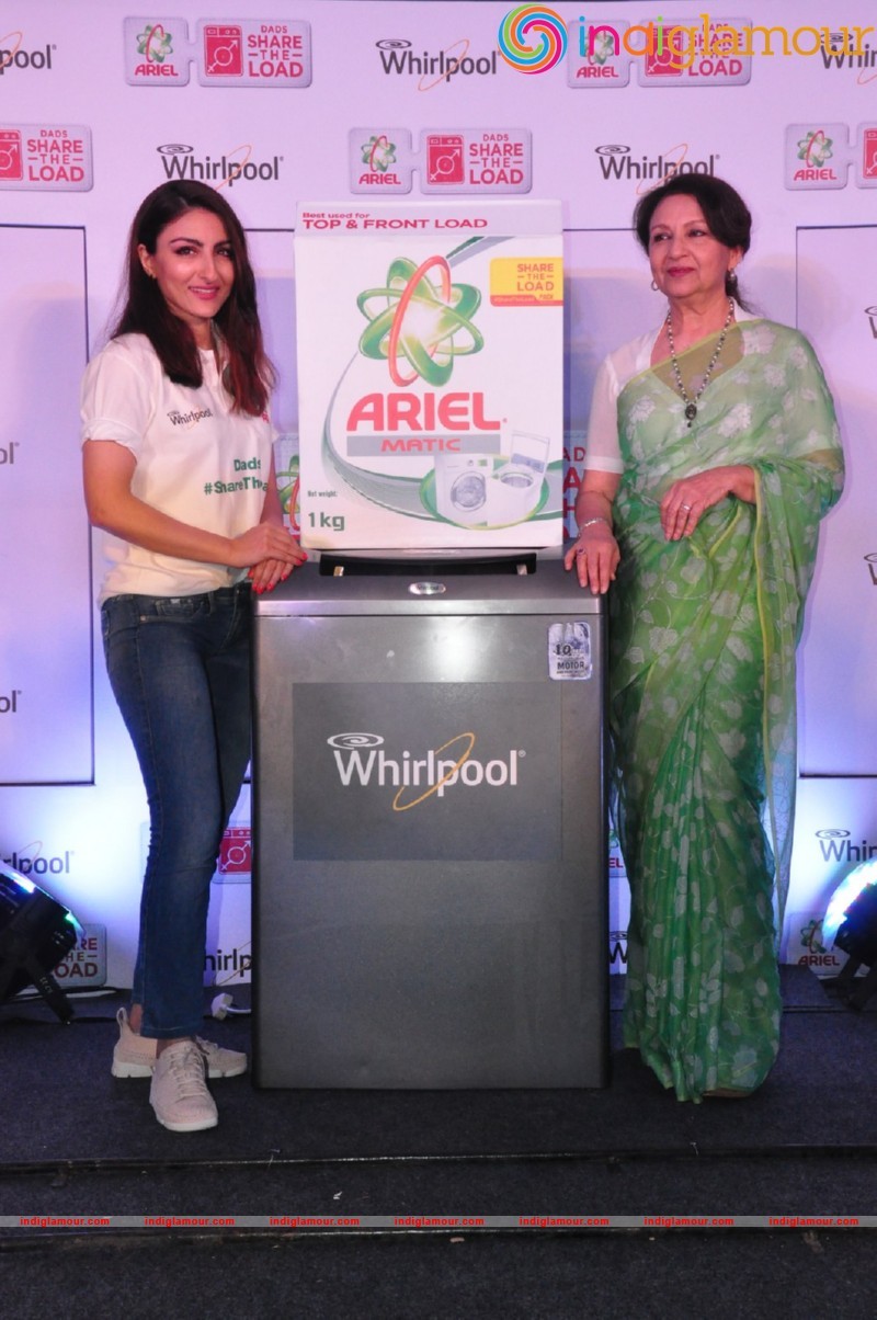 Soha Ali Khan at Ariel Dads Share The Load Event Event hd photo