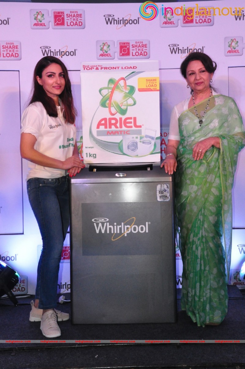 Soha Ali Khan at Ariel Dads Share The Load Event Event hd photo