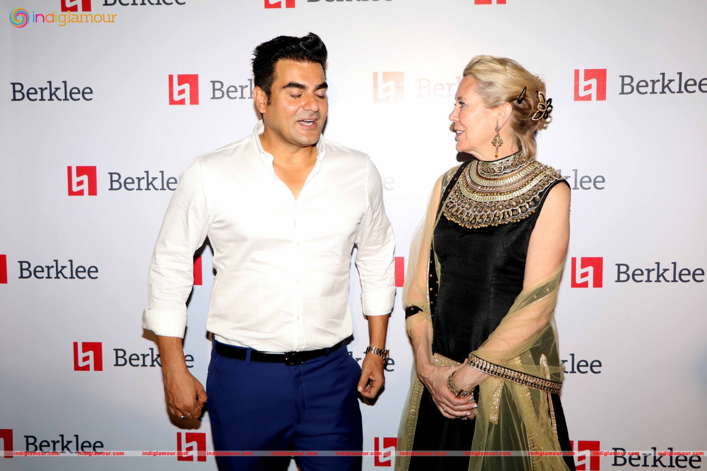 Arbaaz Khan Arrives to Attend Bollywood Music Composer A R Rahmans Concert in Mumbai Event hd photo