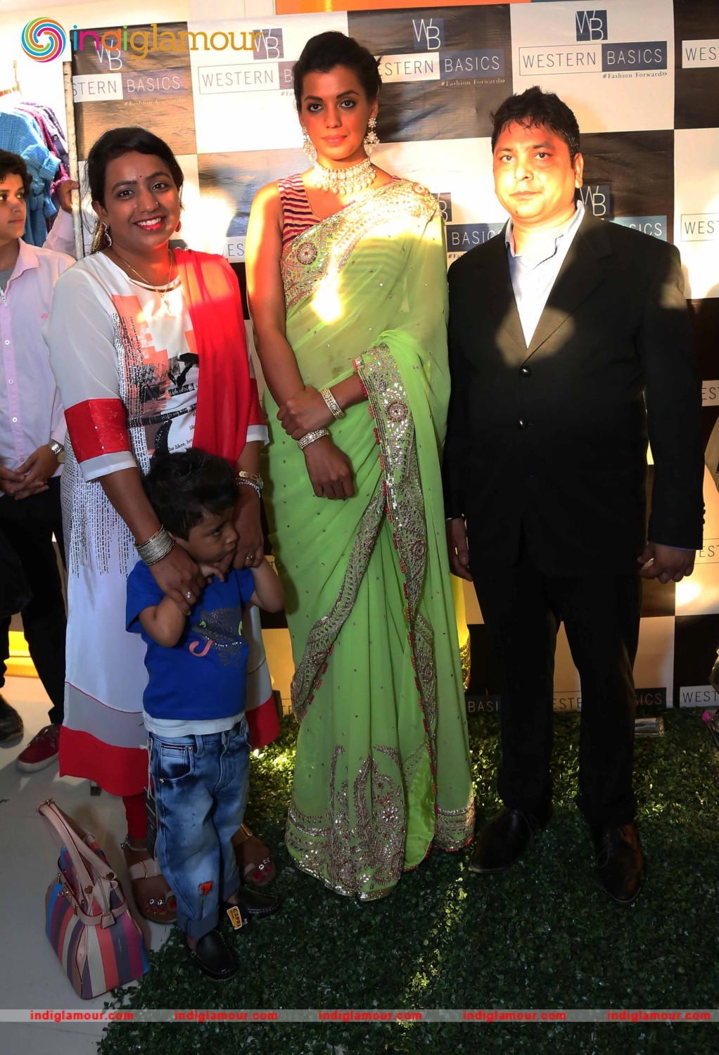 Mugdha Godse Graced the Inauguration of Western Basics Kids Fashion Wear Store Event hd photo