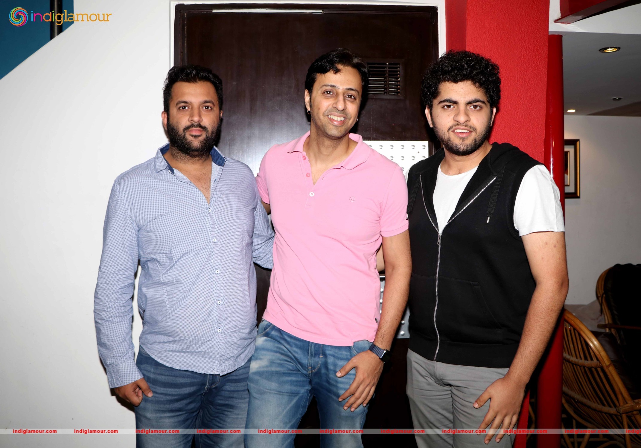 Salim Merchant Celebrates his IPL Single Ek India Happy Wala Event hd photo