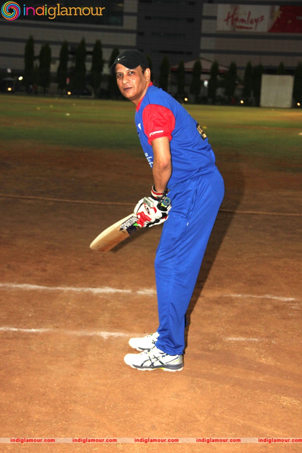 Cricket Charity Match Between Television Stars at Goregaon Sports Club Event hd photo