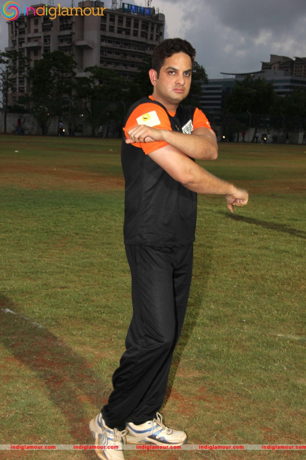 Cricket Charity Match Between Television Stars at Goregaon Sports Club Event hd photo