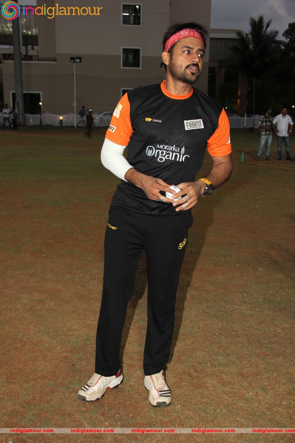 Cricket Charity Match Between Television Stars at Goregaon Sports Club Event hd photo