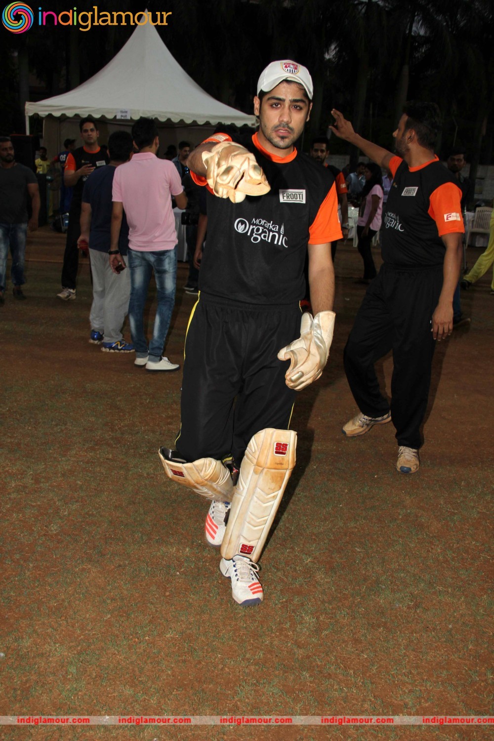 Cricket Charity Match Between Television Stars at Goregaon Sports Club Event hd photo