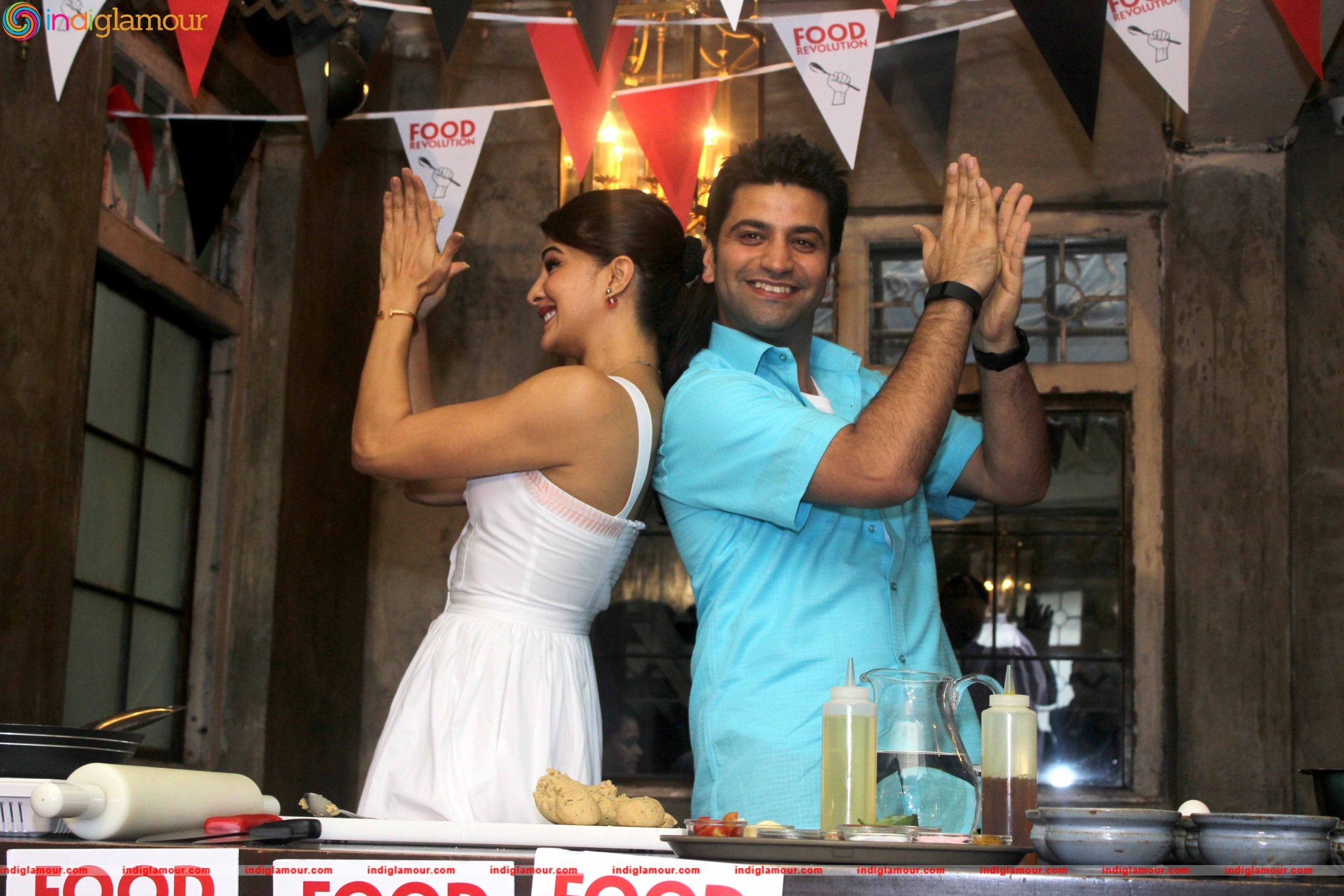 Jacqueline Fernandez and Chef Kunal Kapur Cook on Food Foundation Day Event hd photo