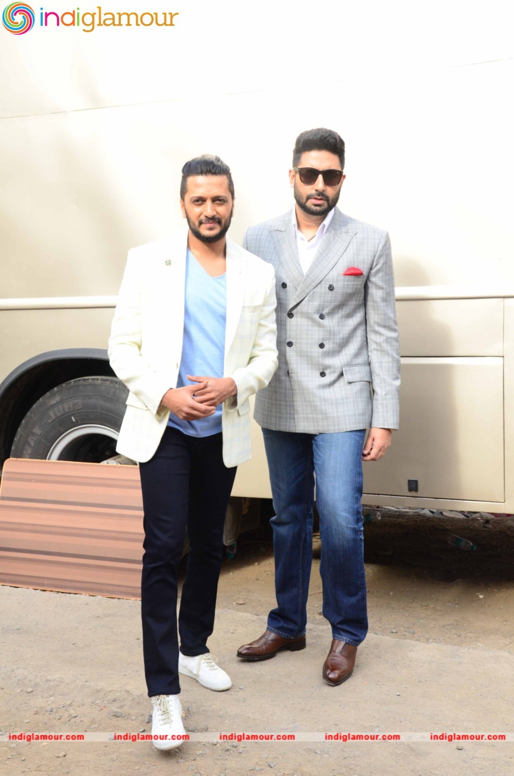 Team of Housefull 3 on the Sets of Comedy Nights Bachao Event hd photo