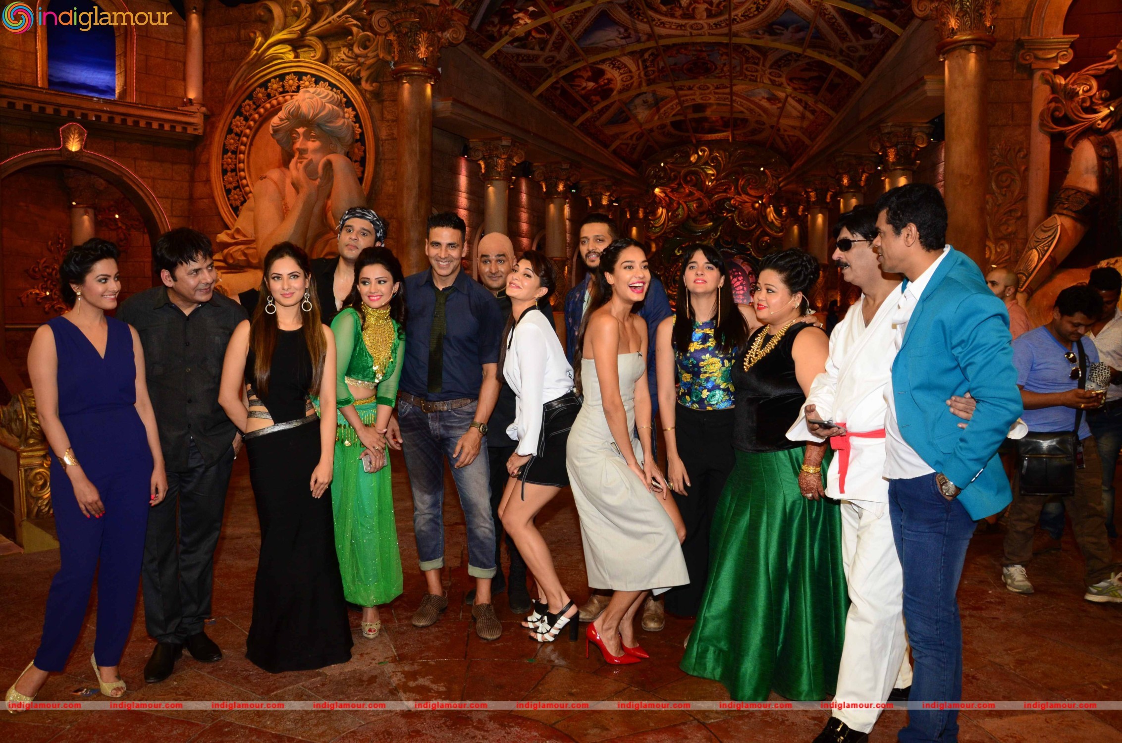 Team of Housefull 3 on the Sets of Comedy Nights Bachao Event hd photo