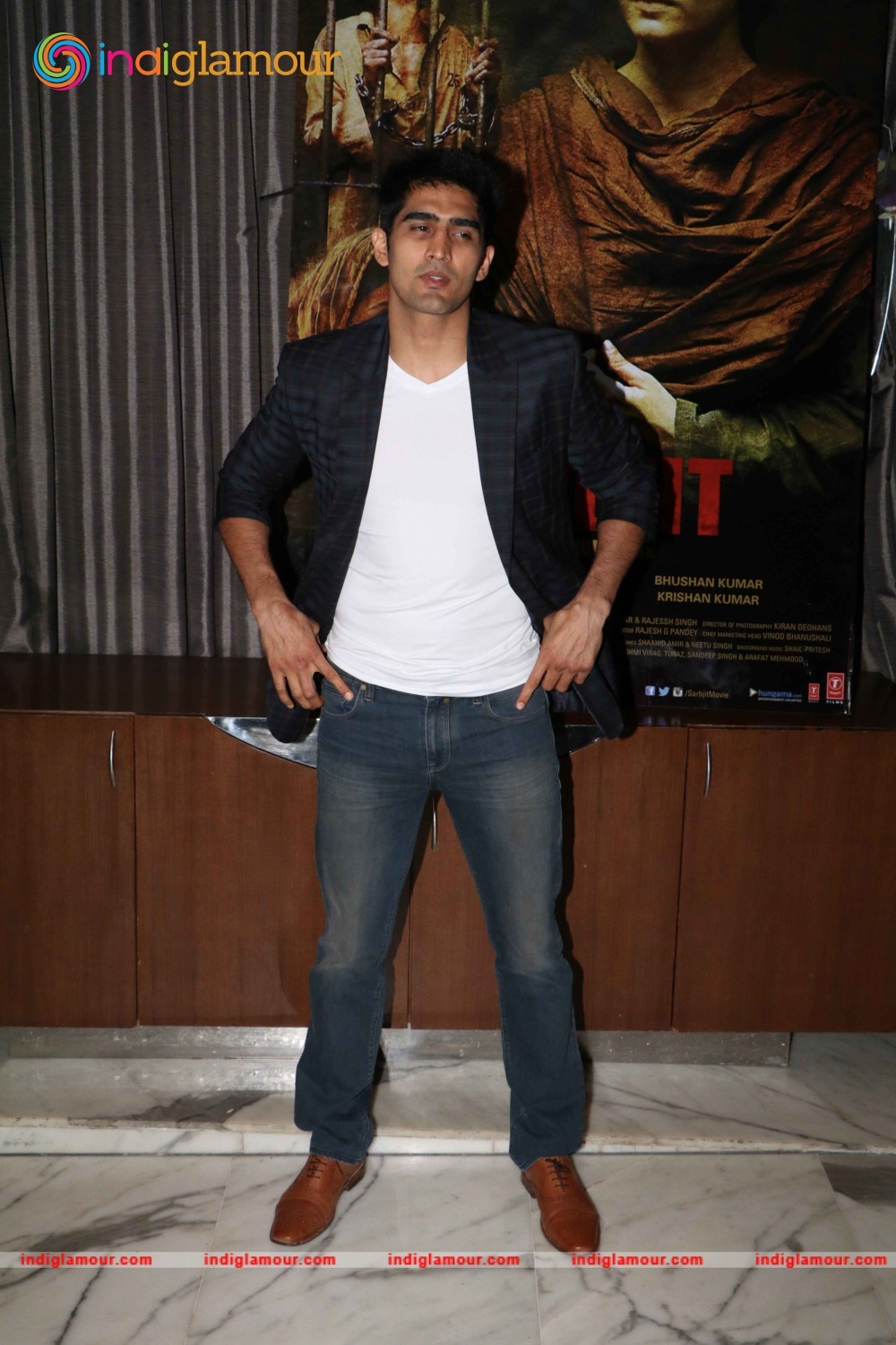 Success Party of Film Sarabjit at JW Marriott Event hd photo