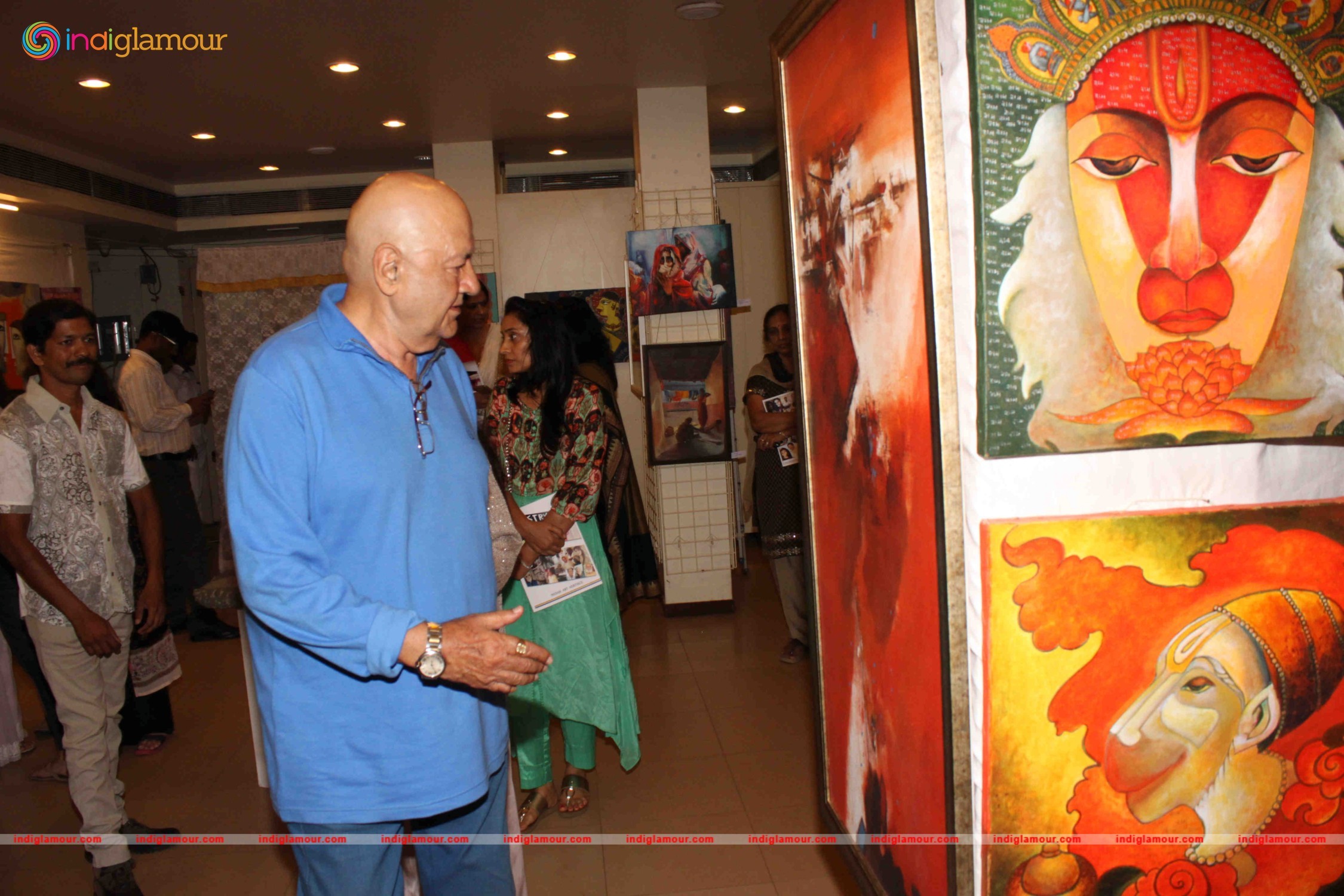 Prem Chopra Inaugurates Art Exhibition Event hd photo