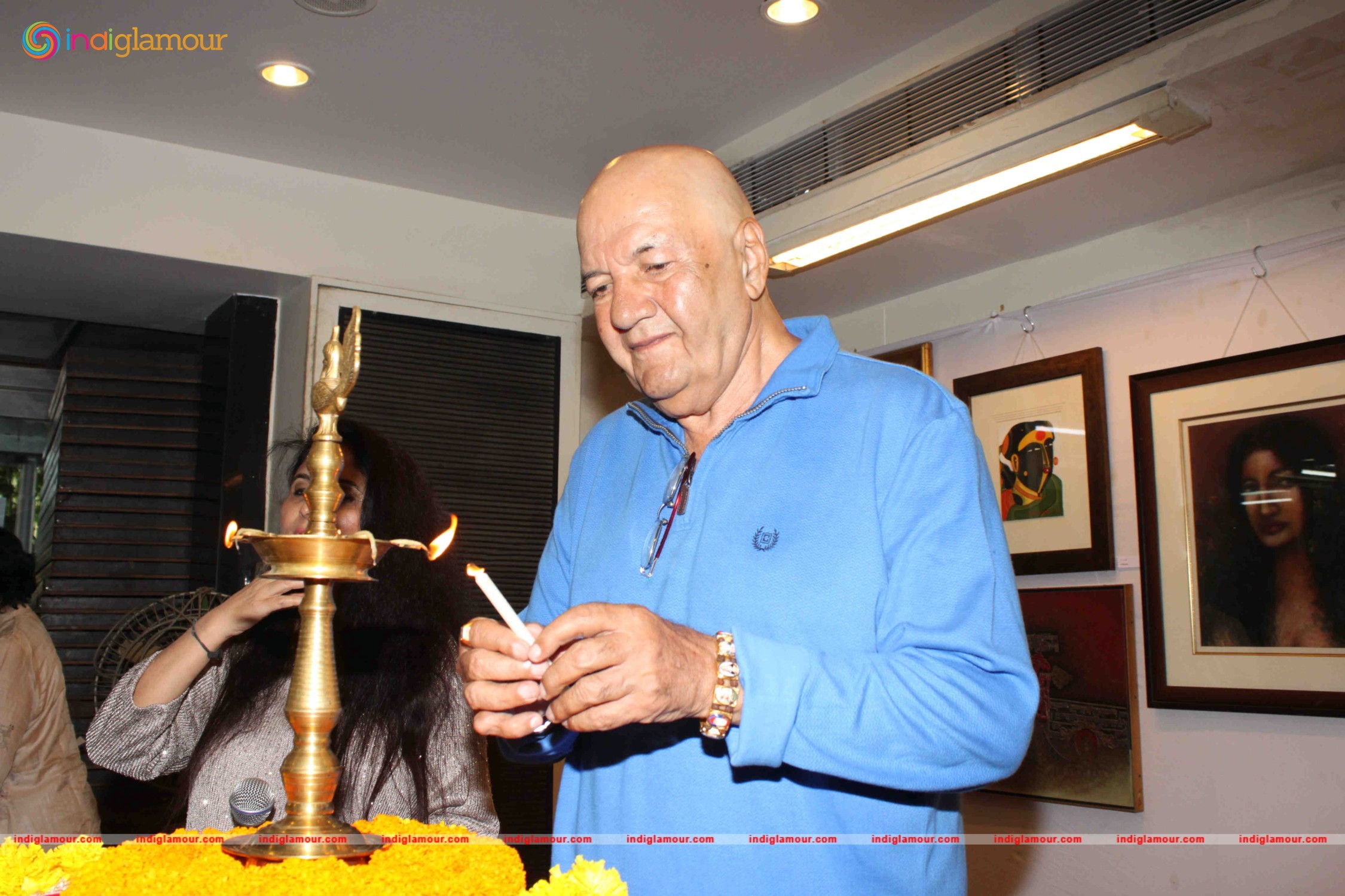 Prem Chopra Inaugurates Art Exhibition Event hd photo