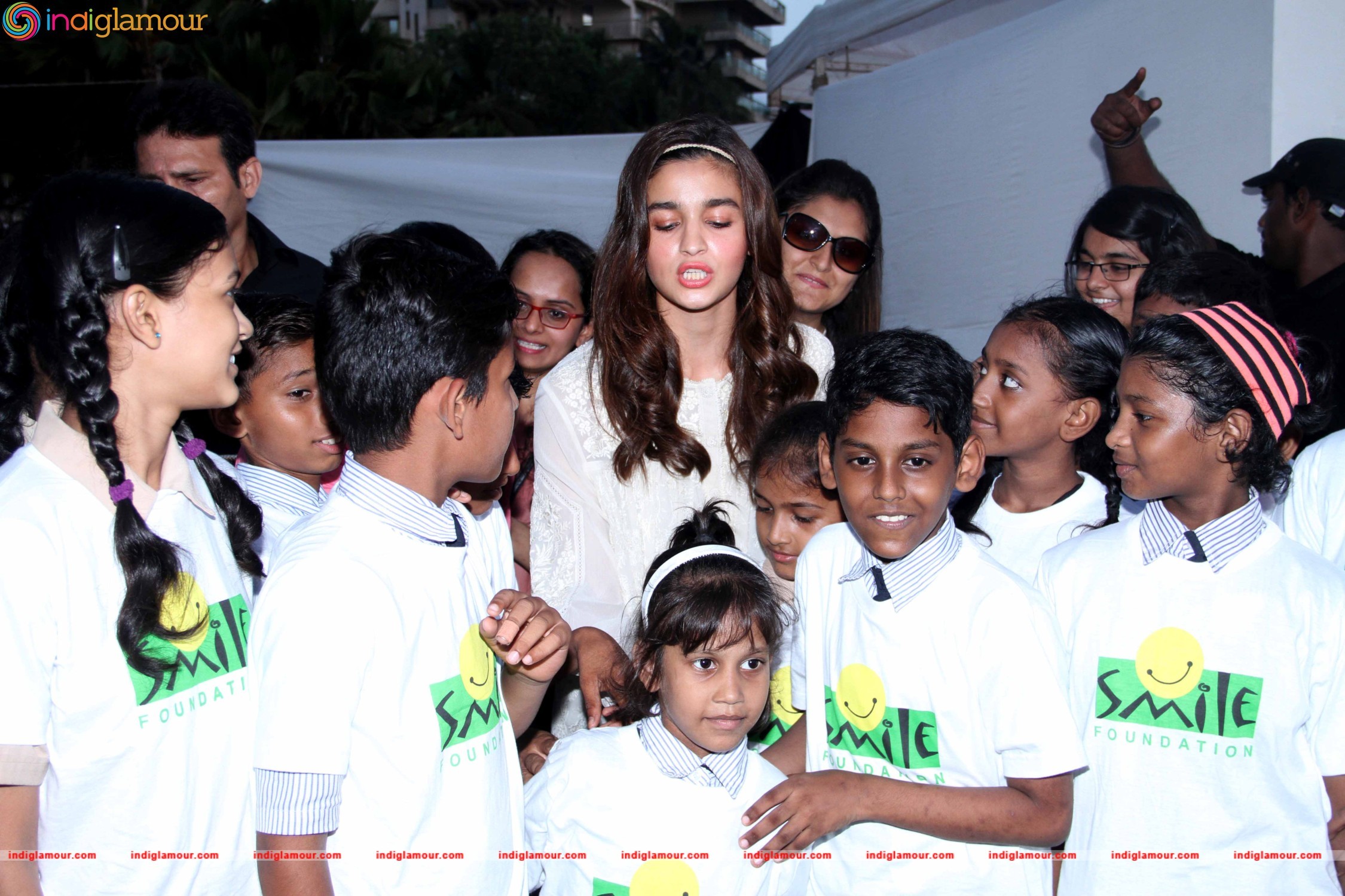 Alia Bhatt During the First Ever Pop up Store The Street Store Event hd photo