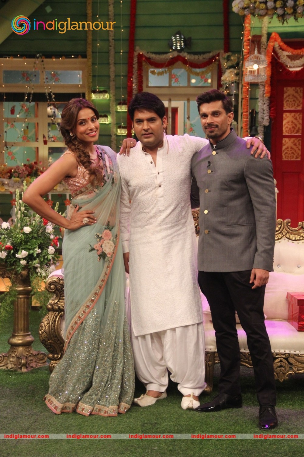 Bipasha Basu and Karan Singh Grover on The Kapil Sharma Show Event hd photo