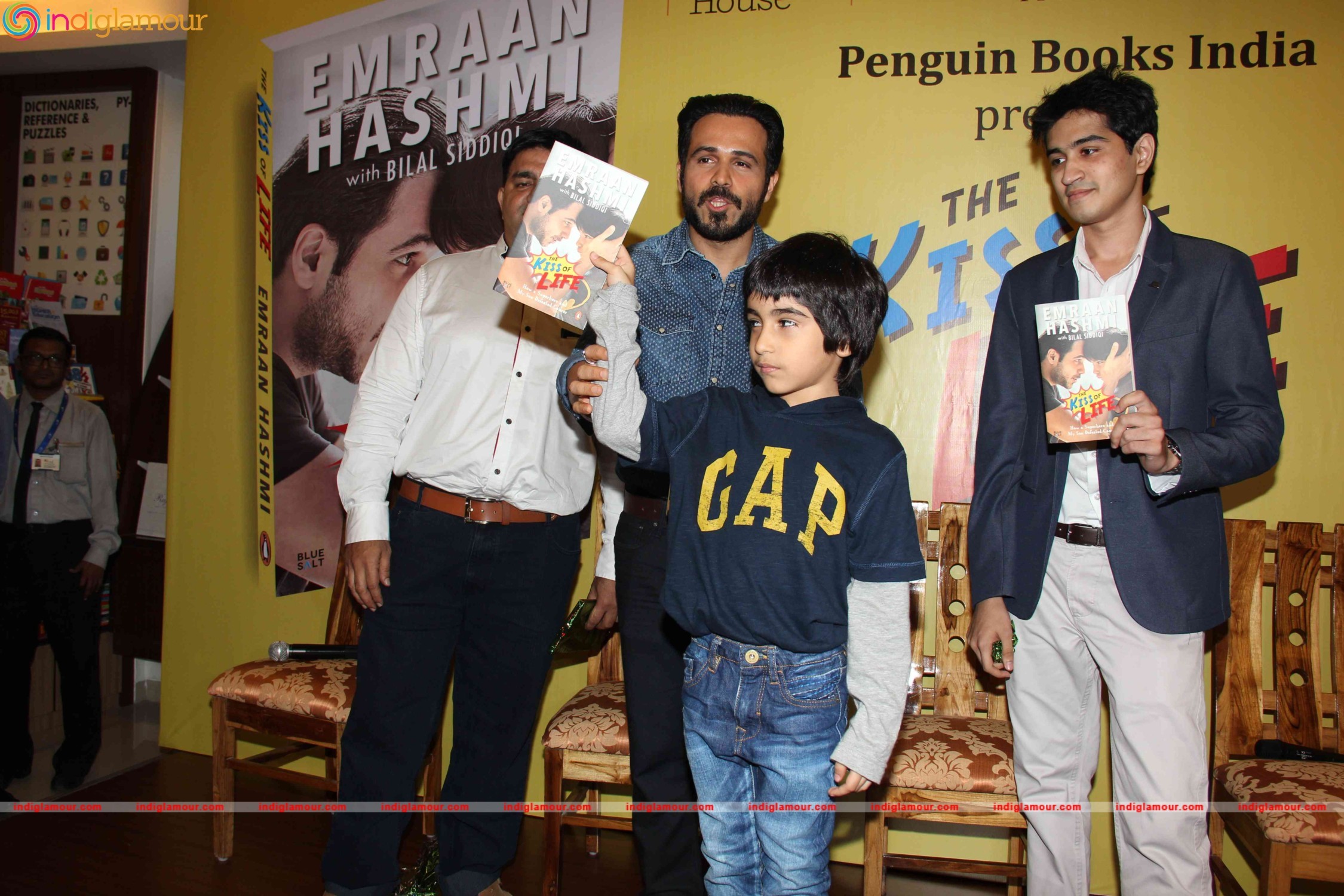 Emraan Hashmi Releases the Book The Kiss of Life Event hd photo