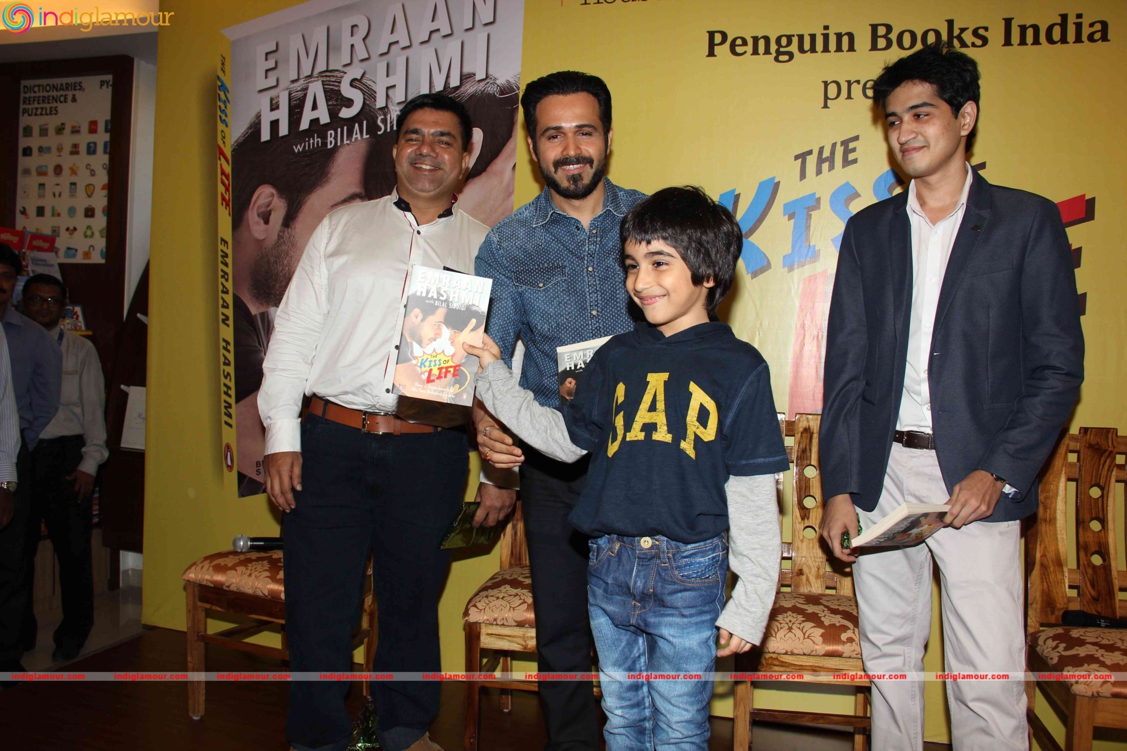 Emraan Hashmi Releases the Book The Kiss of Life Event hd photo