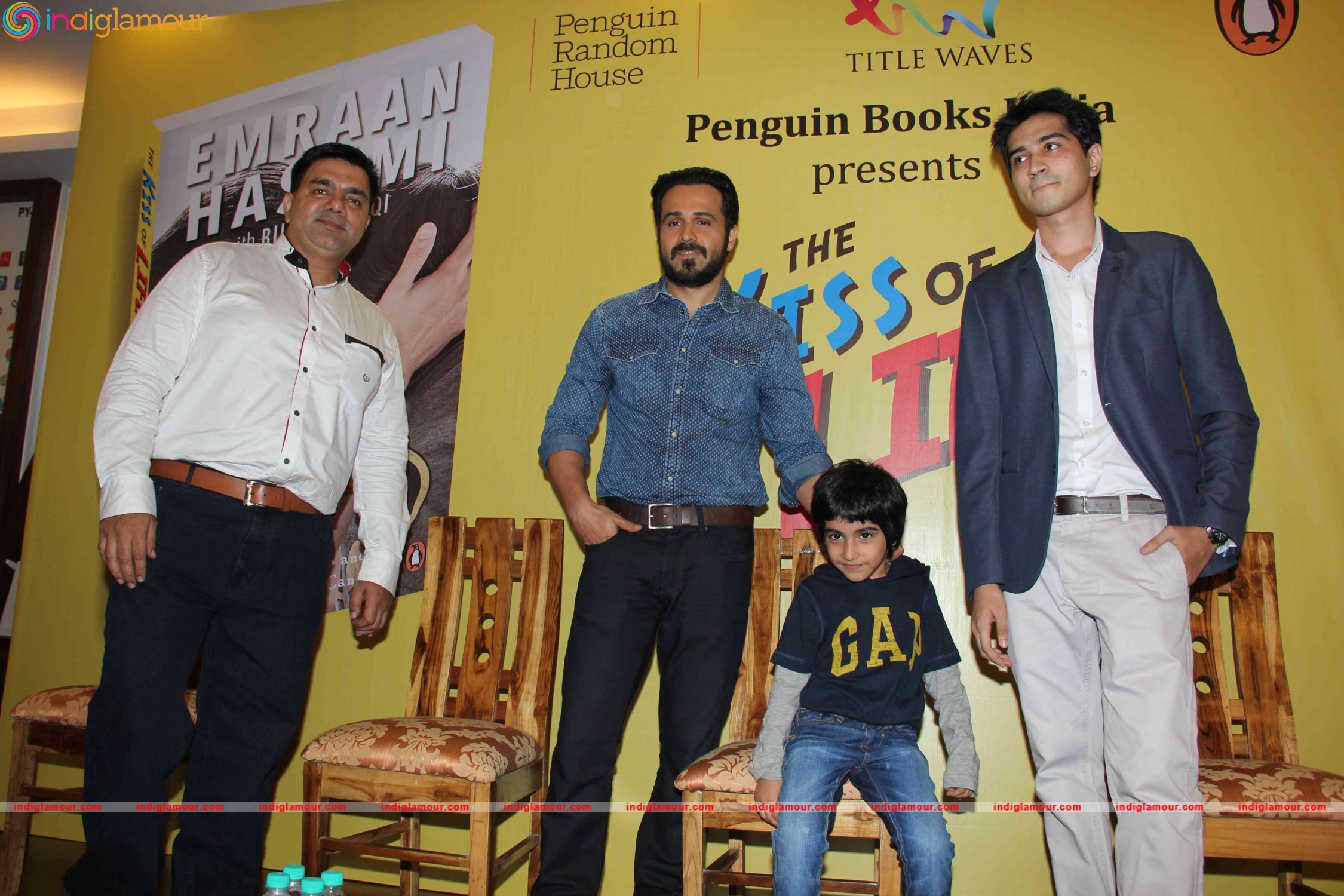 Emraan Hashmi Releases the Book The Kiss of Life Event hd photo
