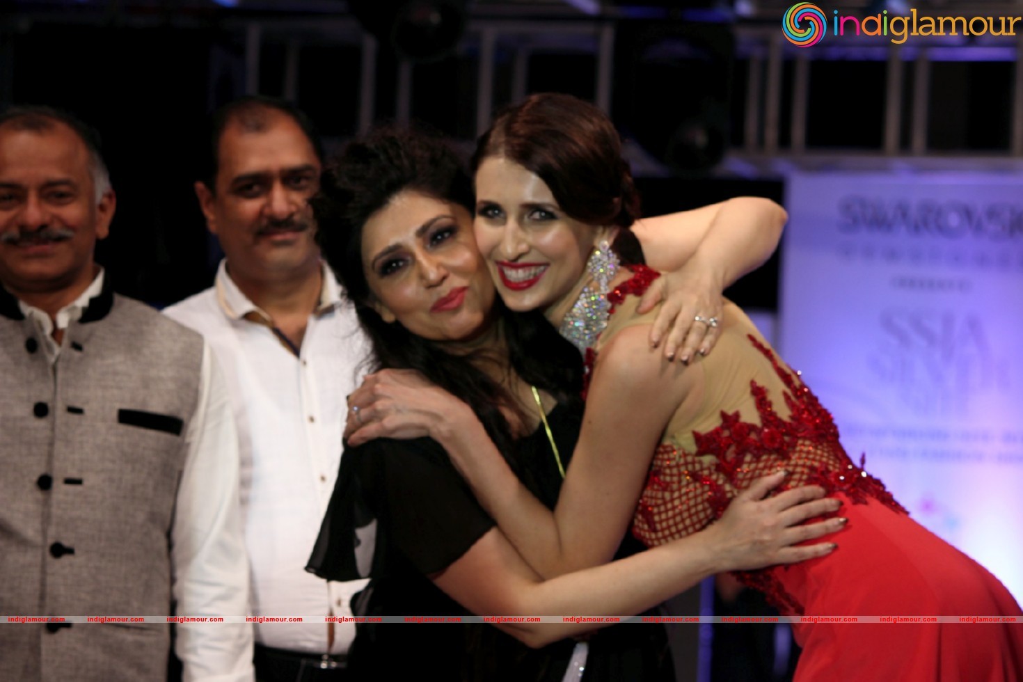 Malaika On Ramp For Archana Kochhar Ssja Silver Nite Fashion Show Event hd photo