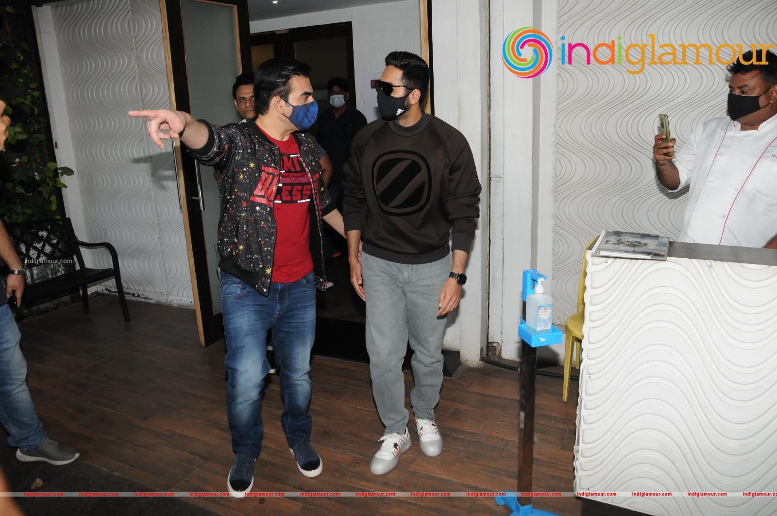 Arbaaz Khan and Ayushmann Khurrana Event hd photo