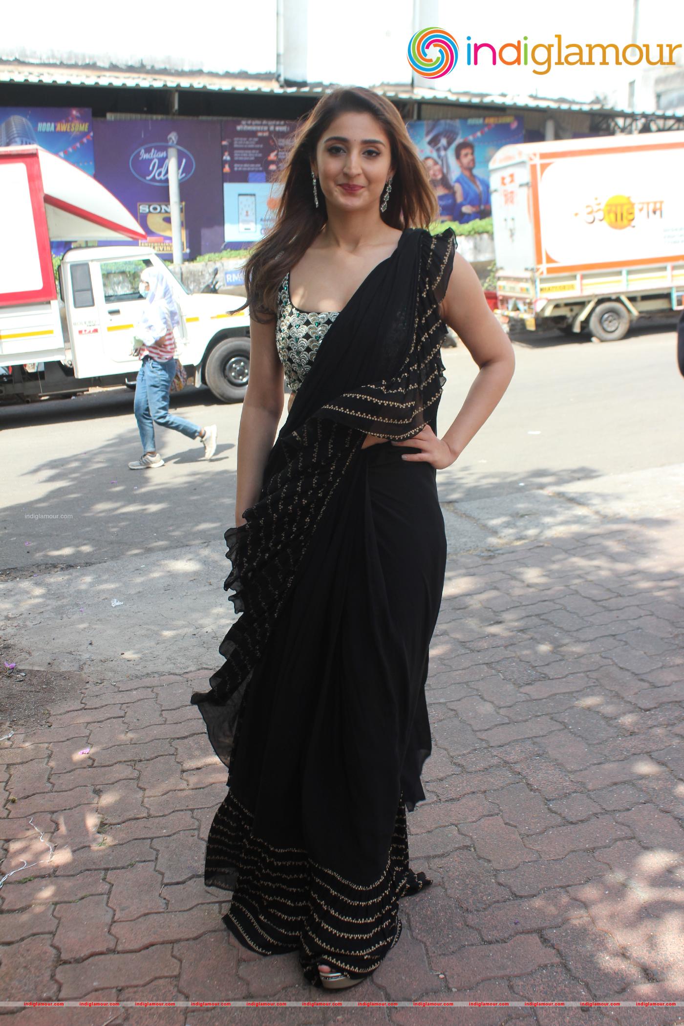 Dhavnai Bhanushali indian idol set Filmcity mumbai PHOTOS Event hd photo