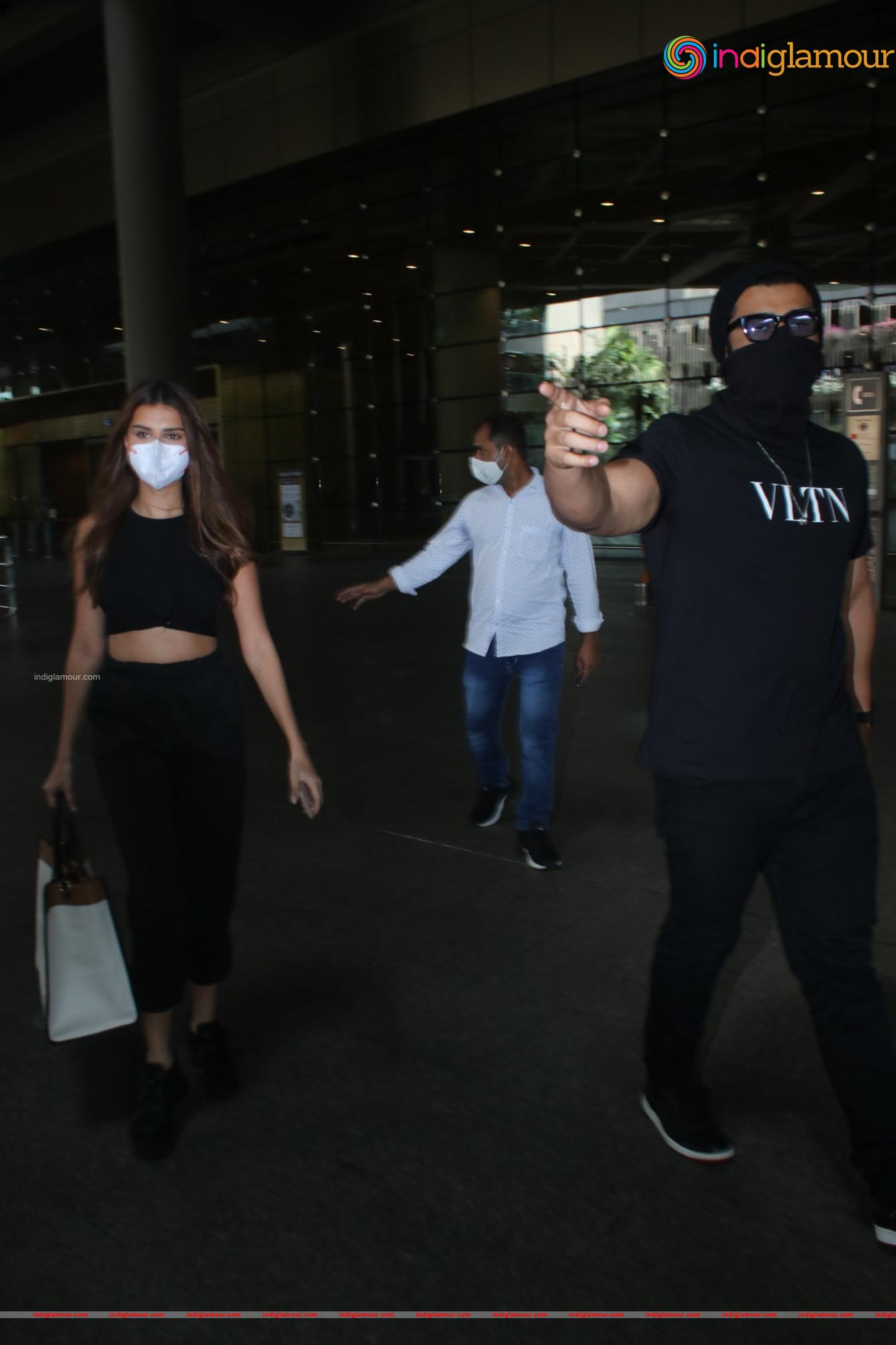 Arjun Kapoor and Tara Sutaria Event hd photo
