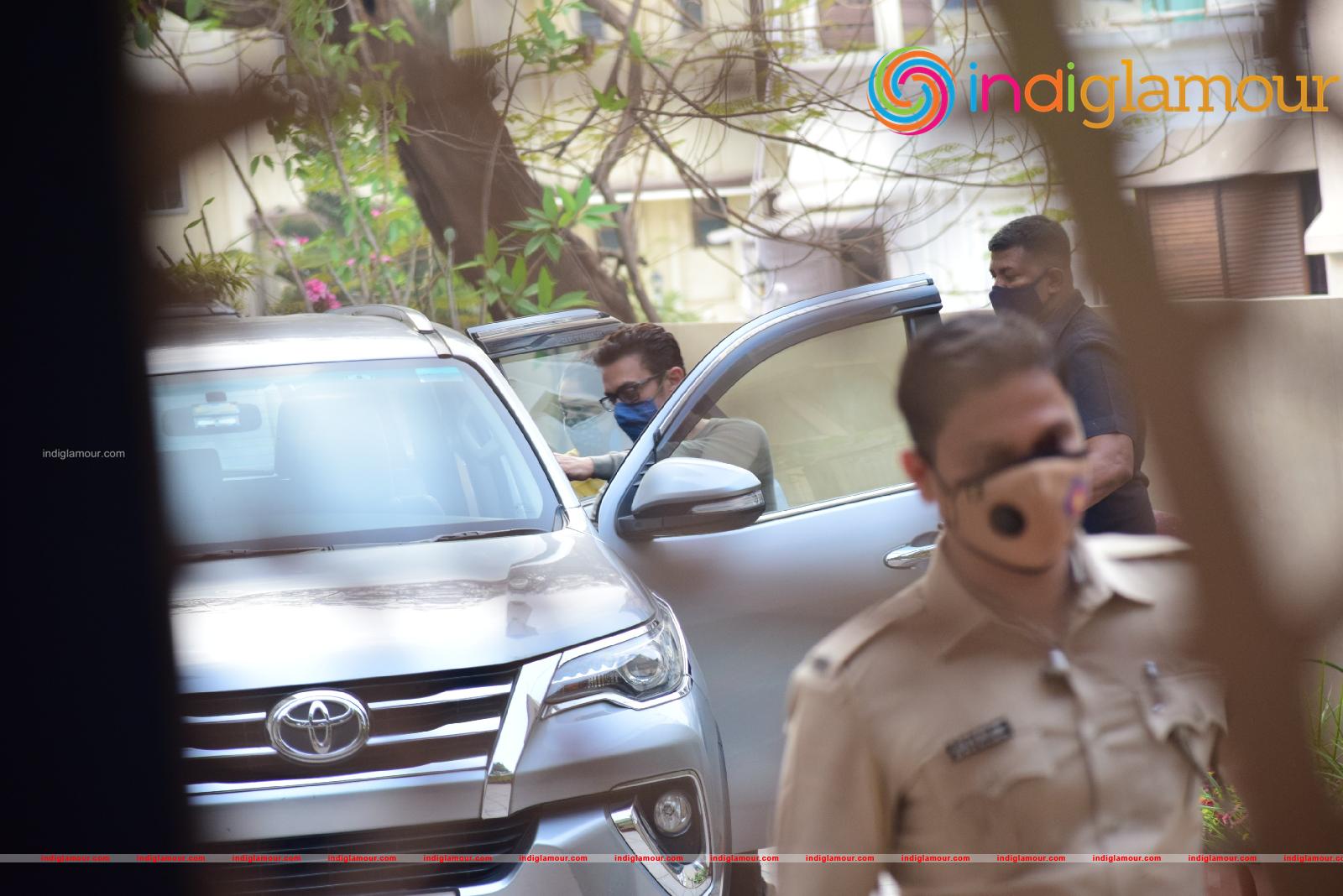Aamir Khan And Daughter Ira Khan Event hd photo