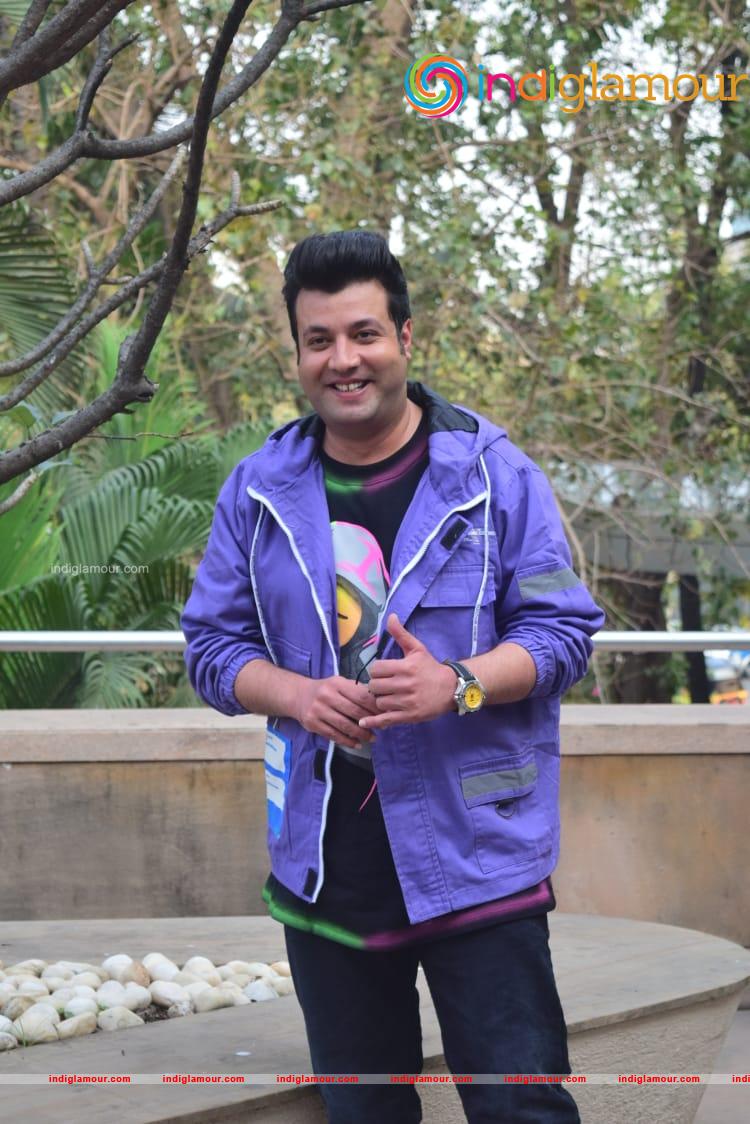 Janhvi Kapoor and Varun Sharma At Novotel PHOTO Event hd photo