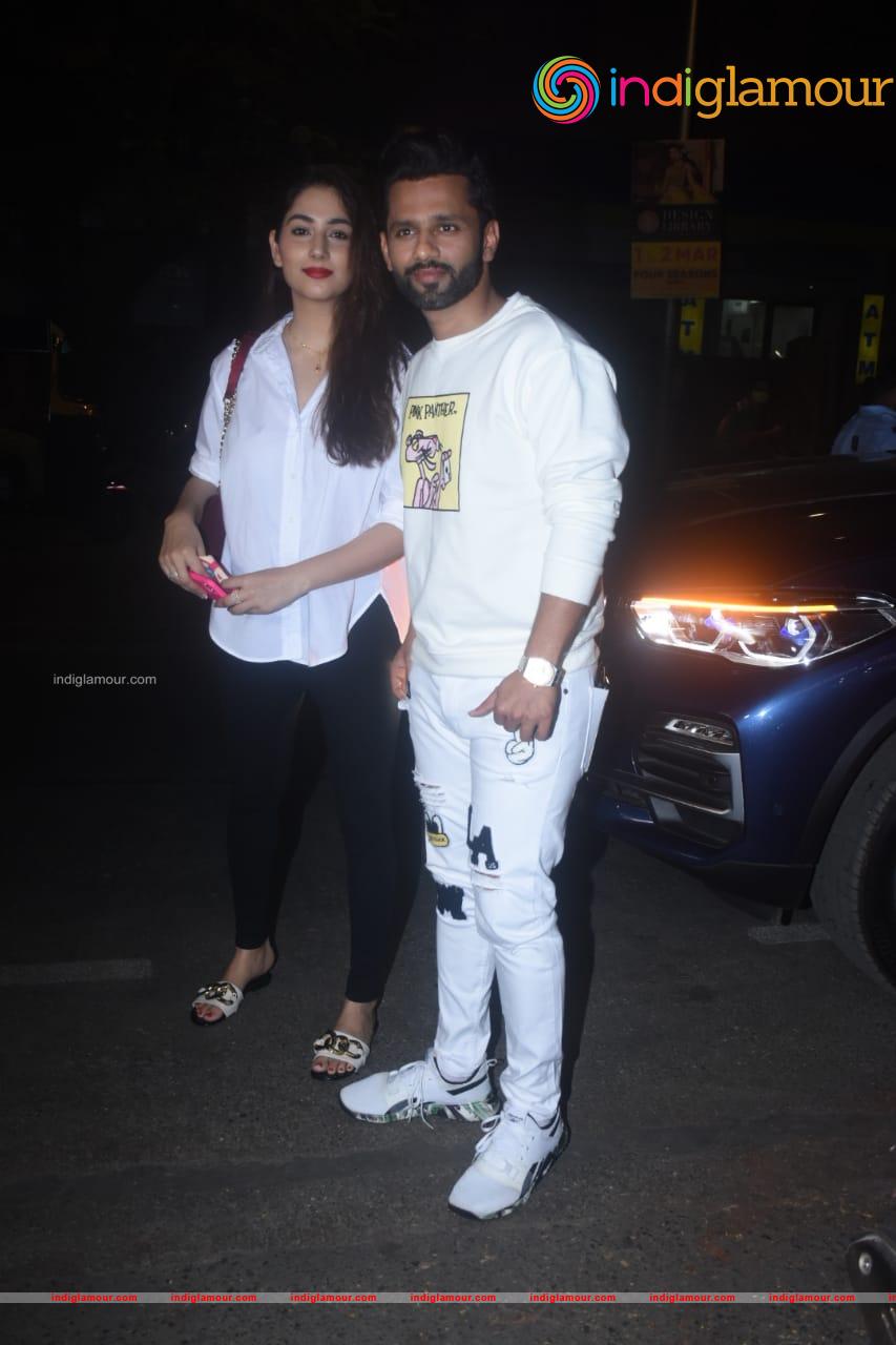 Rahul Vaidya and Disha Parmar Event hd photo