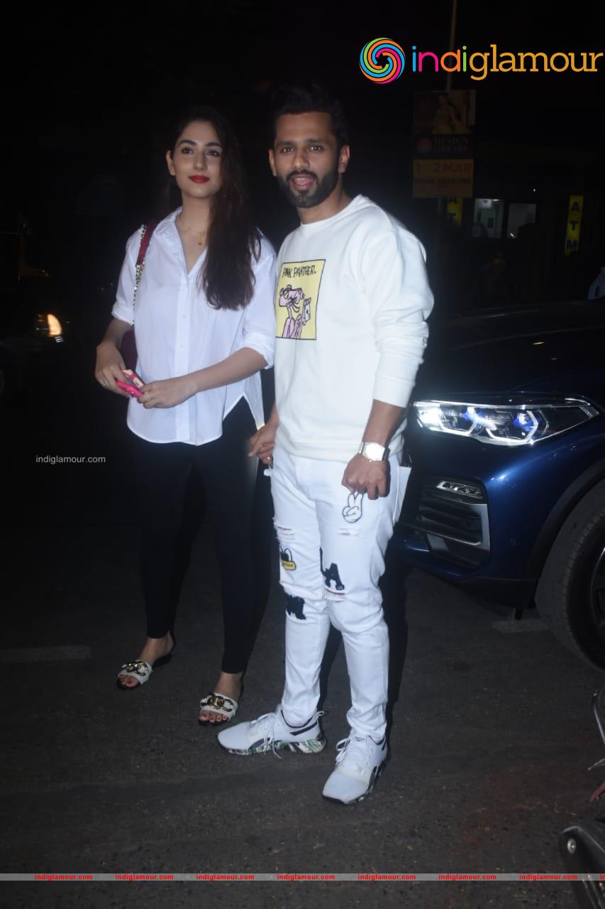 Rahul Vaidya and Disha Parmar Event hd photo
