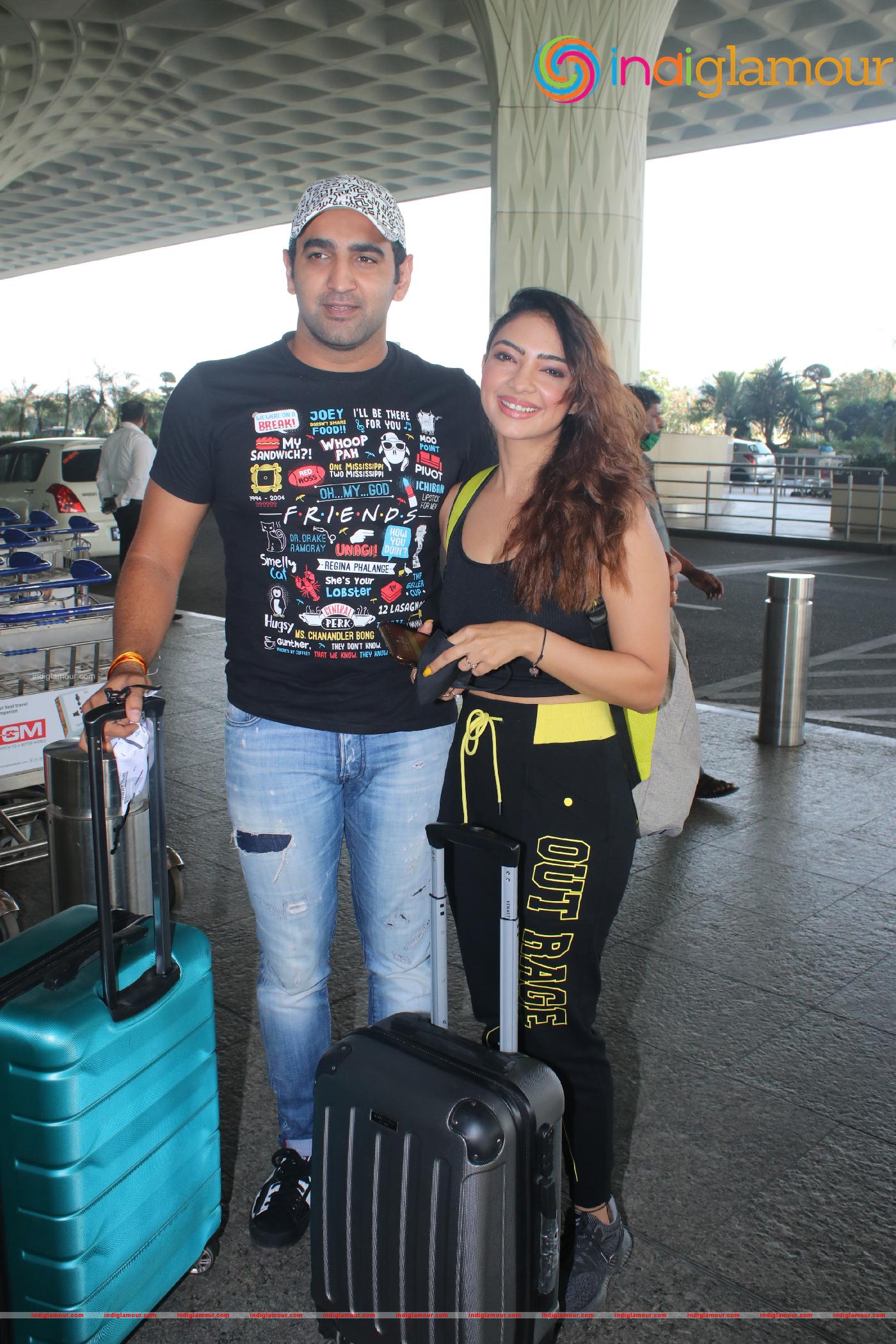 Pooja Banerjee and Husband Sandeep Sejwal Event hd photo