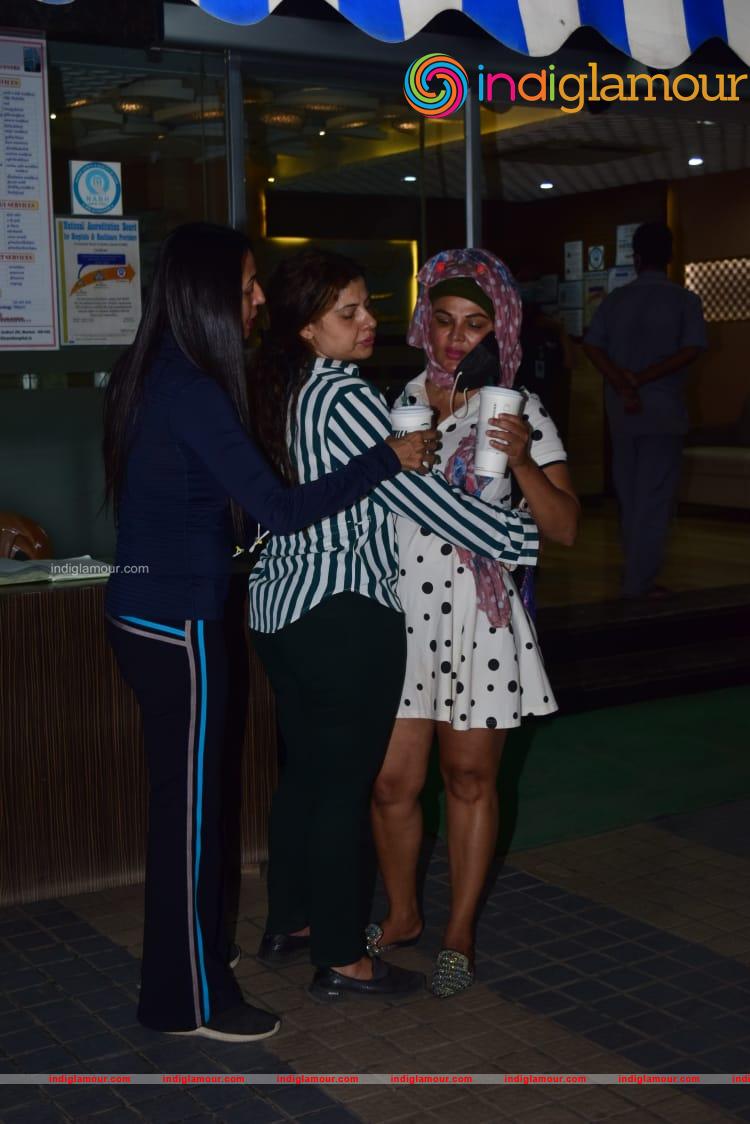 Rakhi Sawant Sambhavna Seth and Kashmira Shah Event hd photo