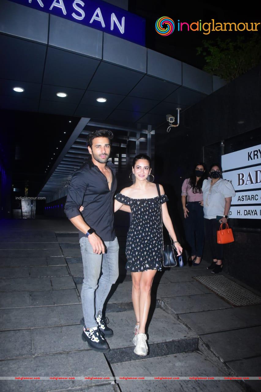 Kriti Kharbanda and Pulkit Samrat Event hd photo