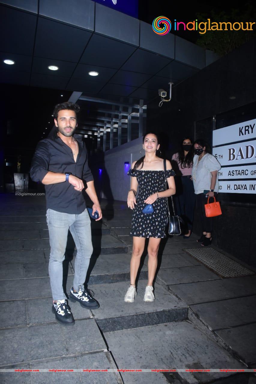 Kriti Kharbanda and Pulkit Samrat Event hd photo